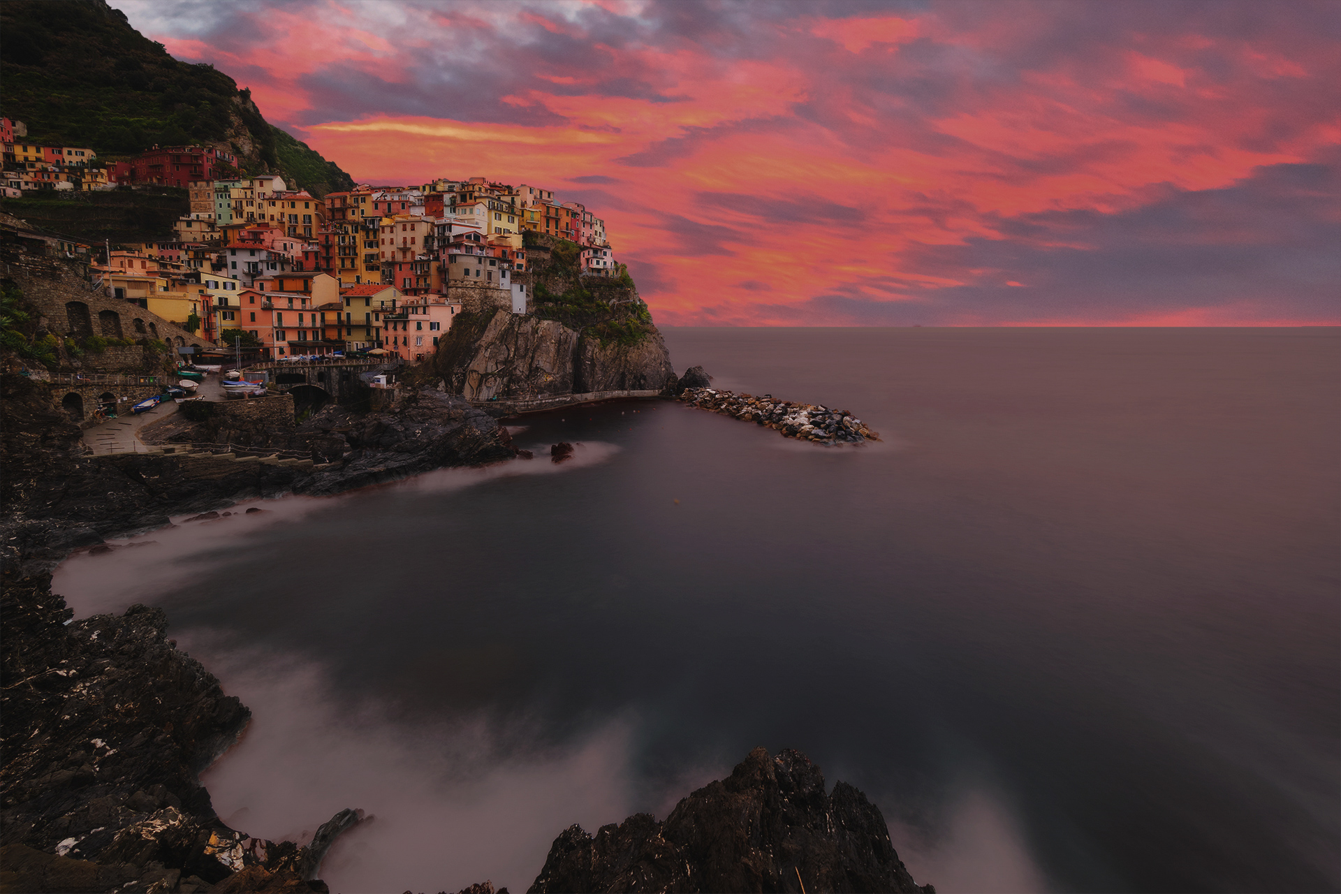 Alba a Manarola