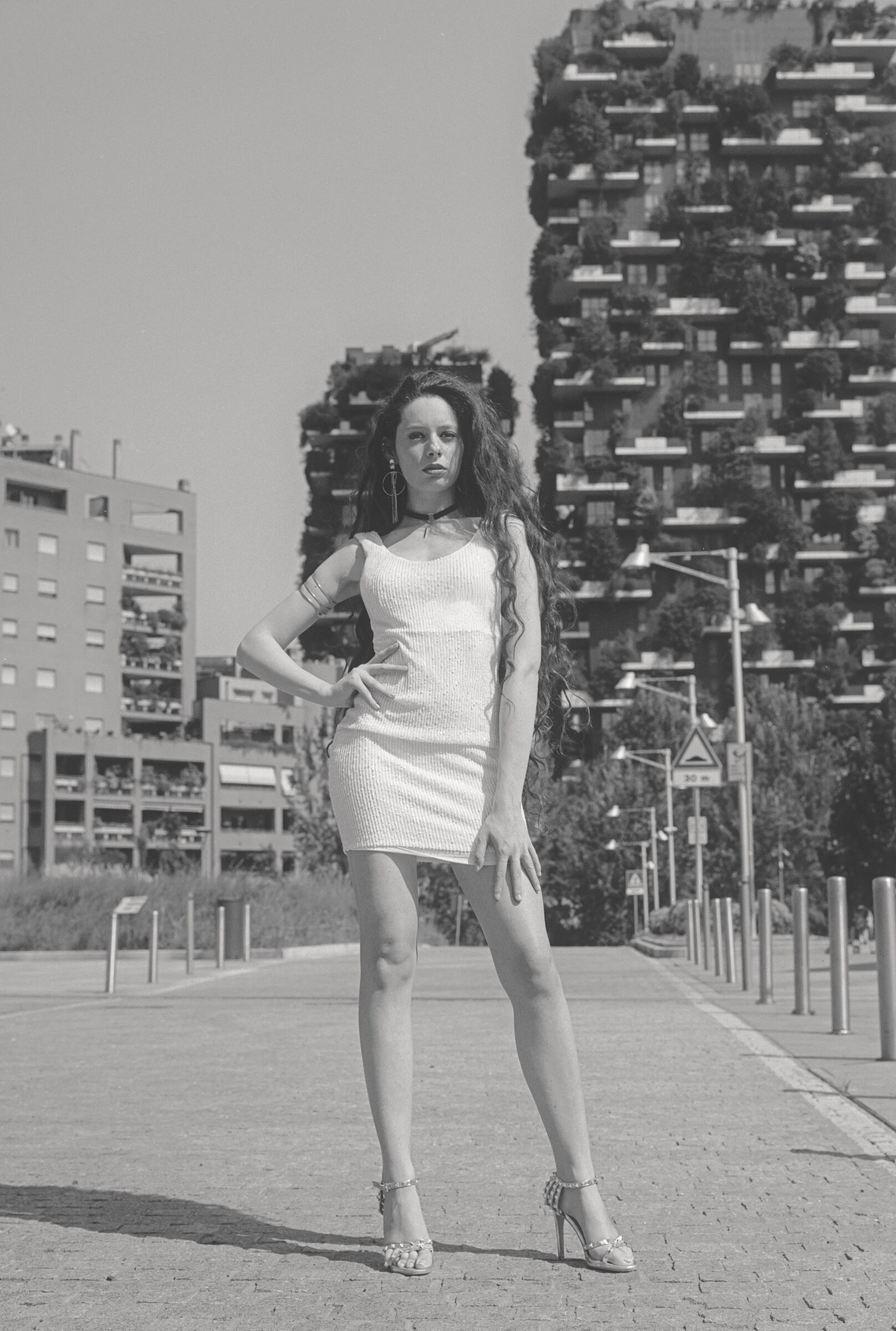 Jessica Medium Format BN 9