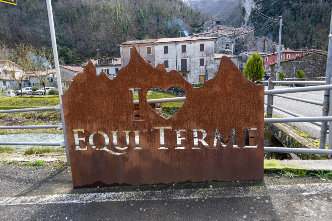 Equi terme