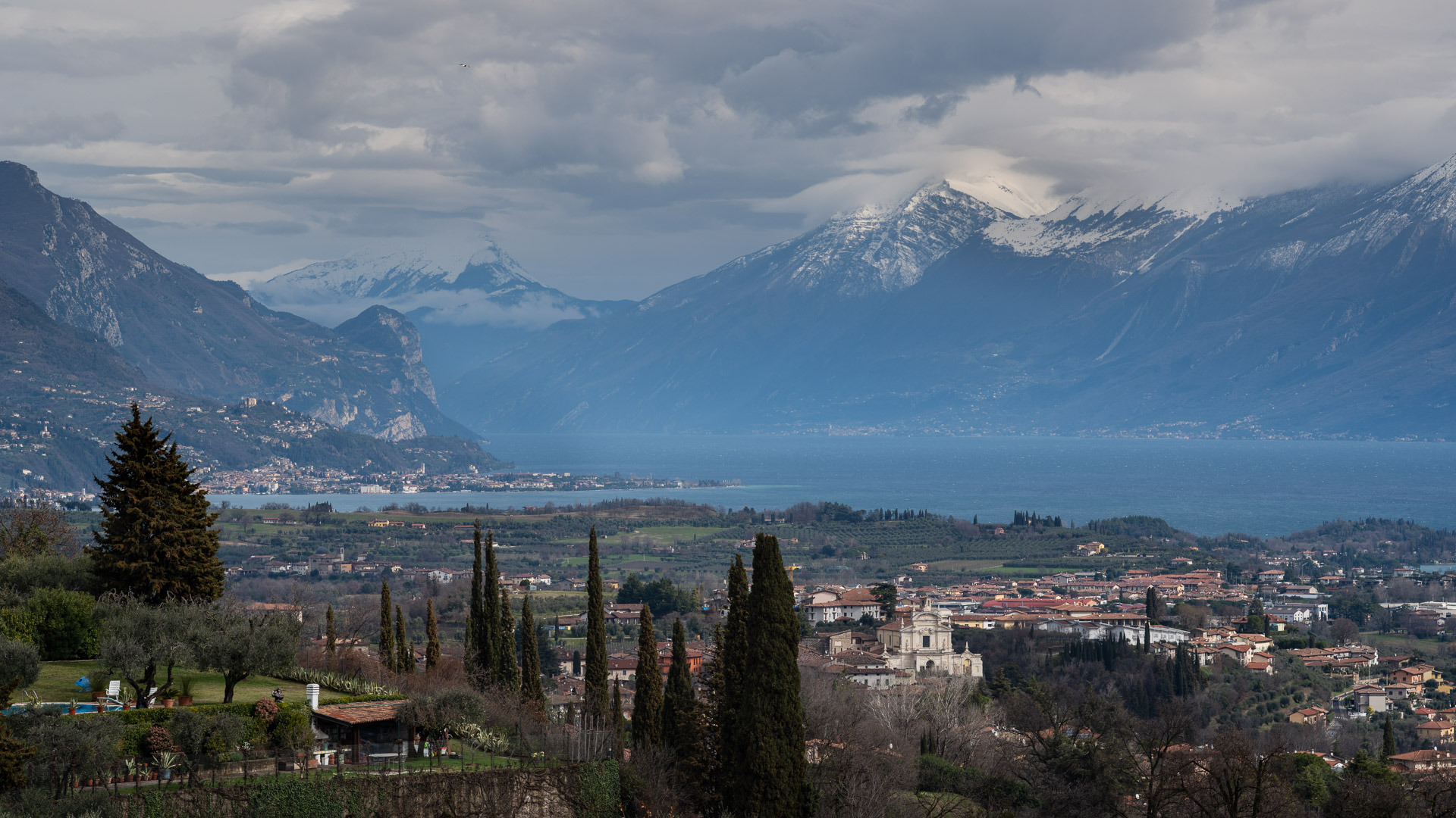 Winter view of Lake Garda