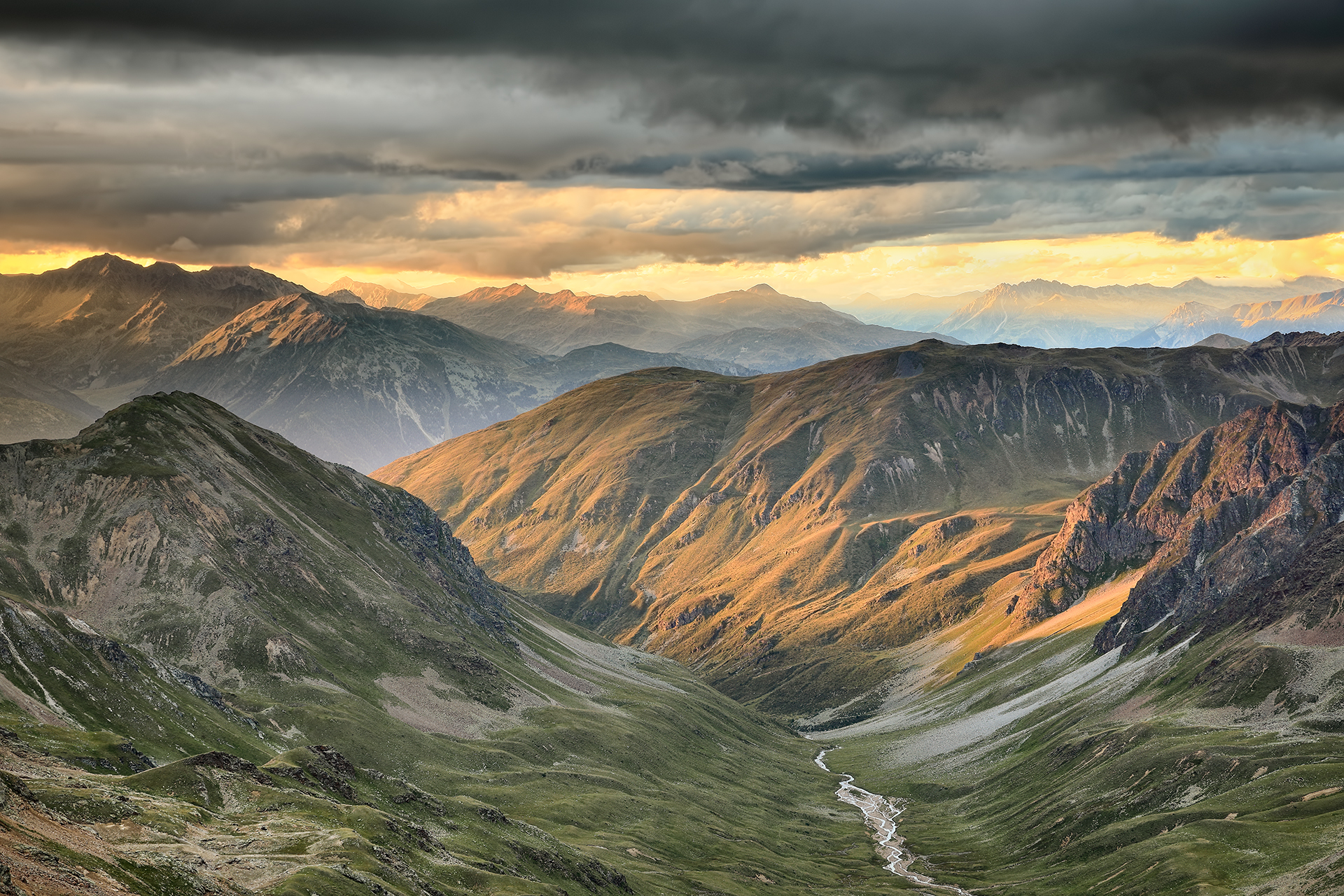 Val Rosa al tramonto