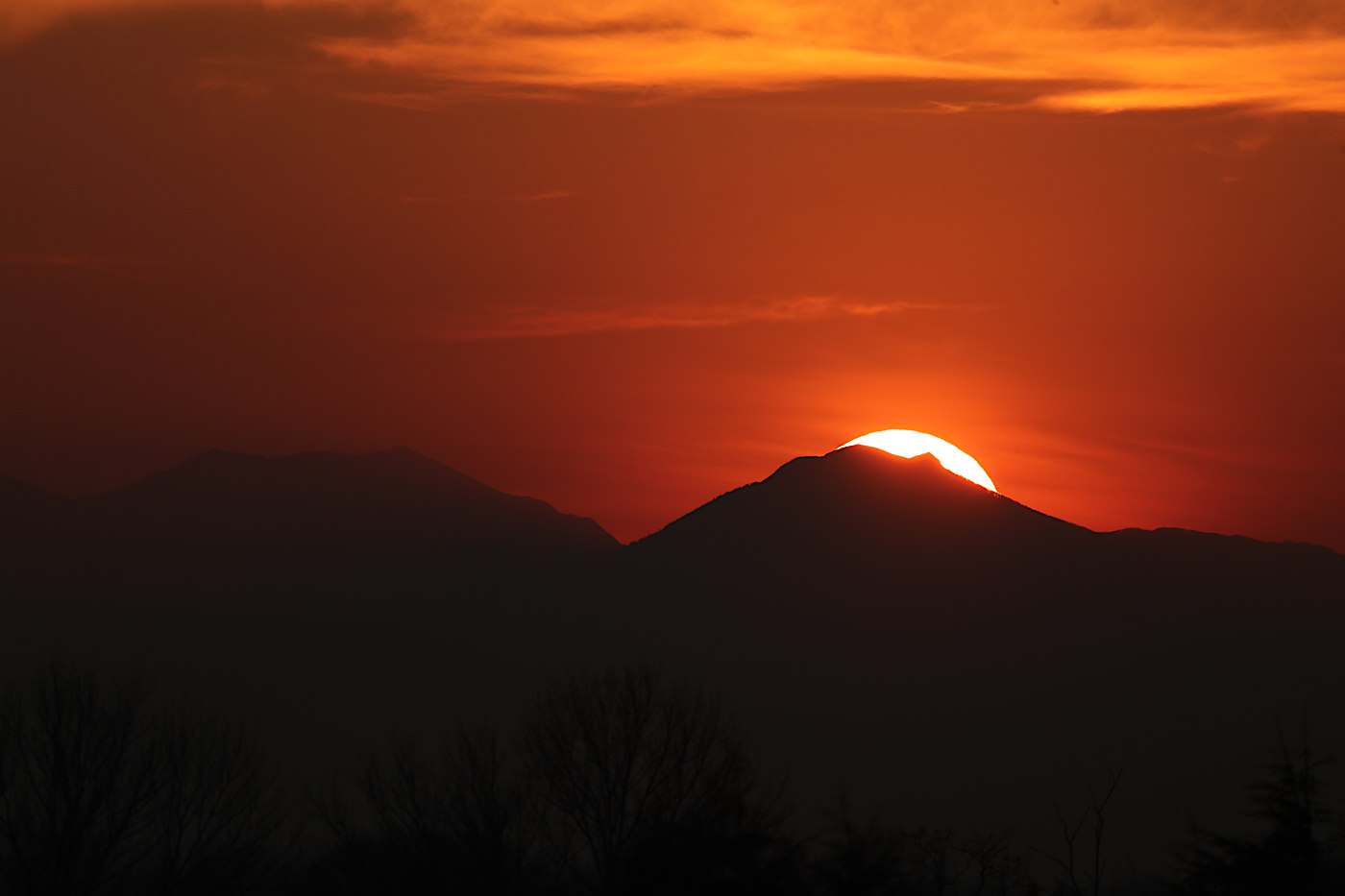 Tramonto dietro l'Alpe di Succiso