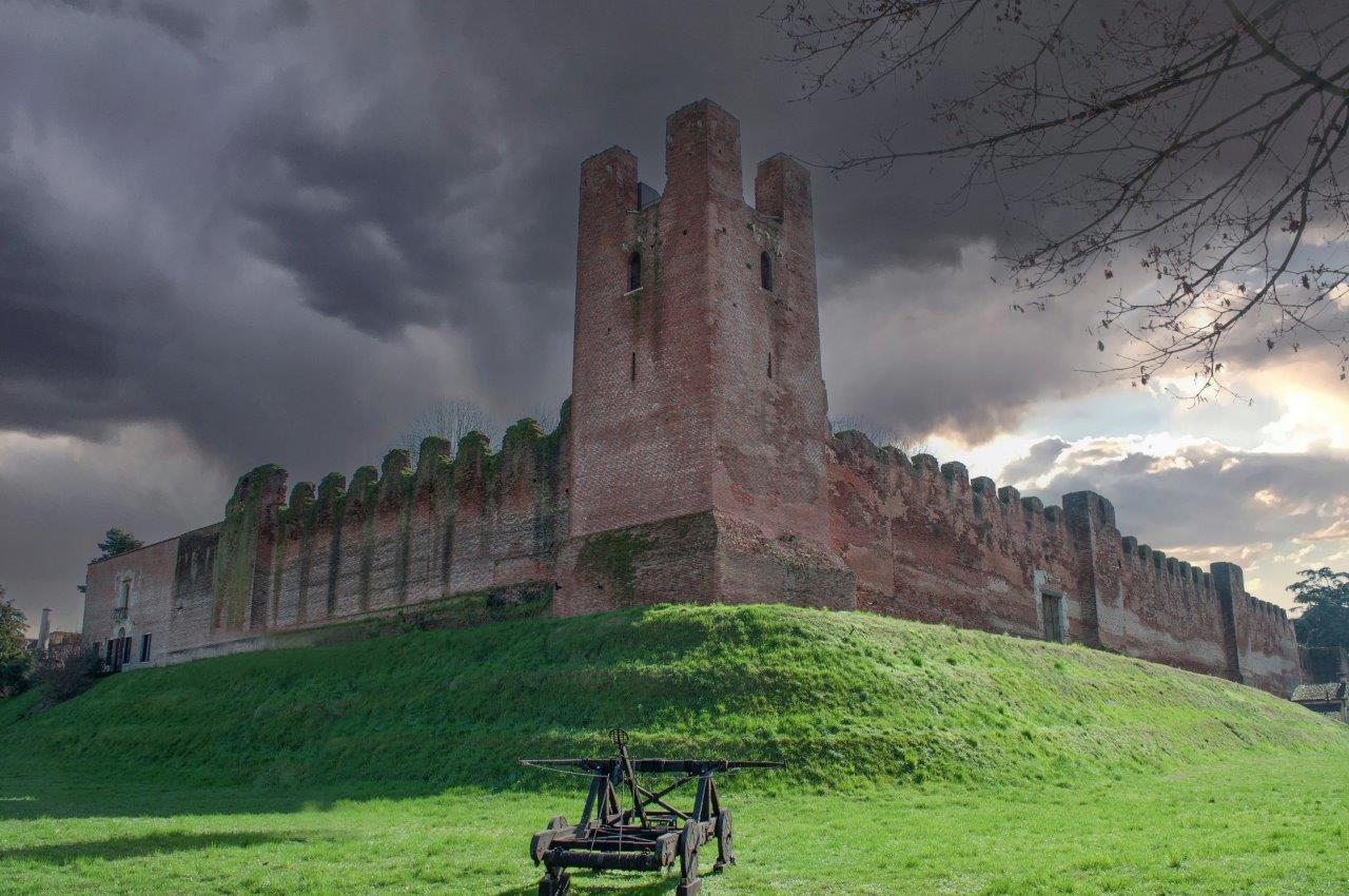 Le mura,  di Castelfranco