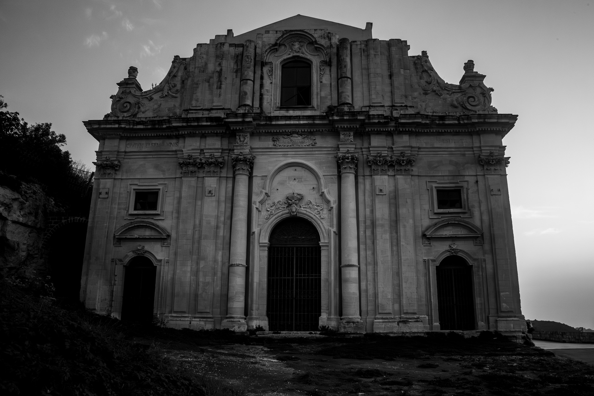 San Matteo Black and white