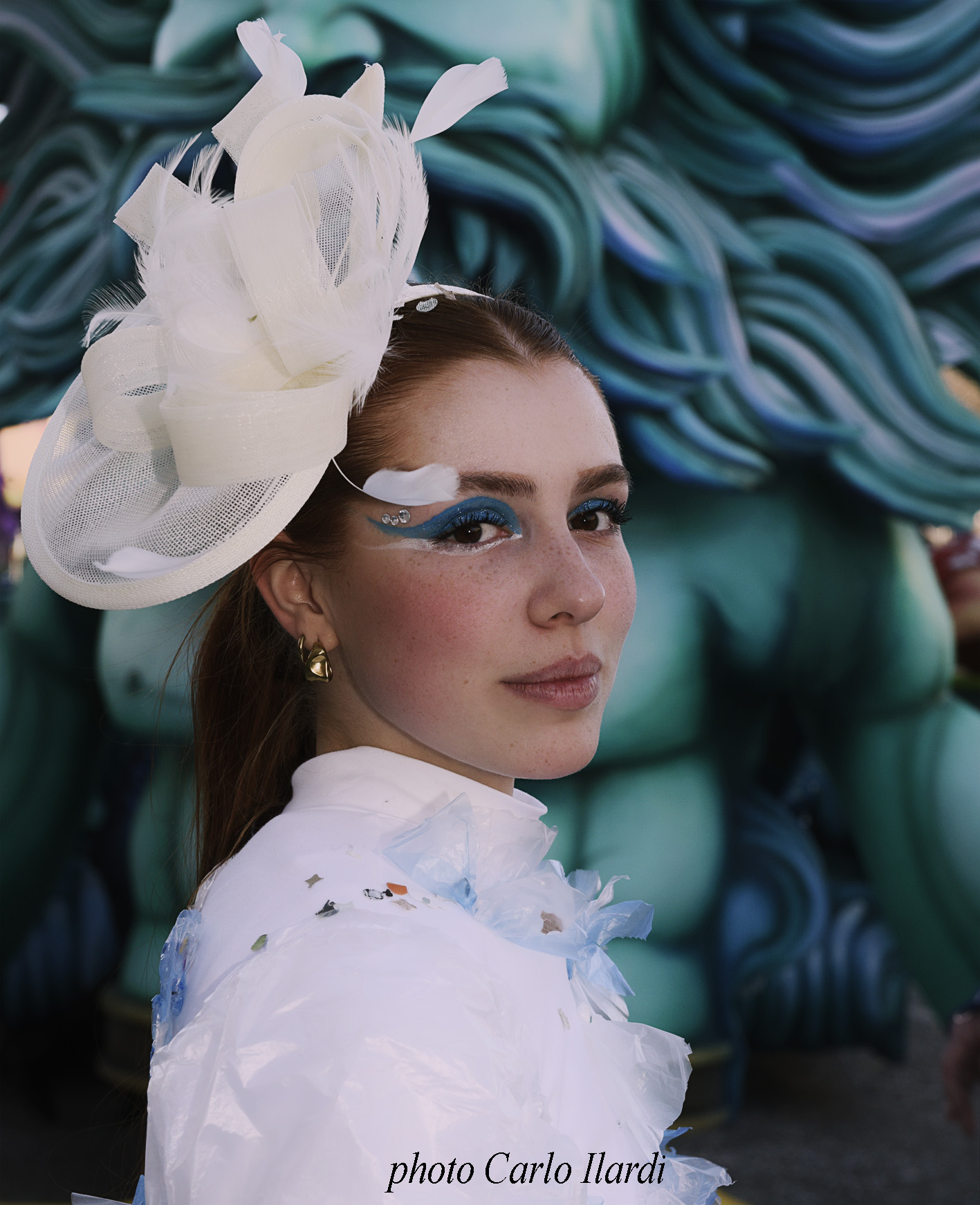 abito in plastica riciclata