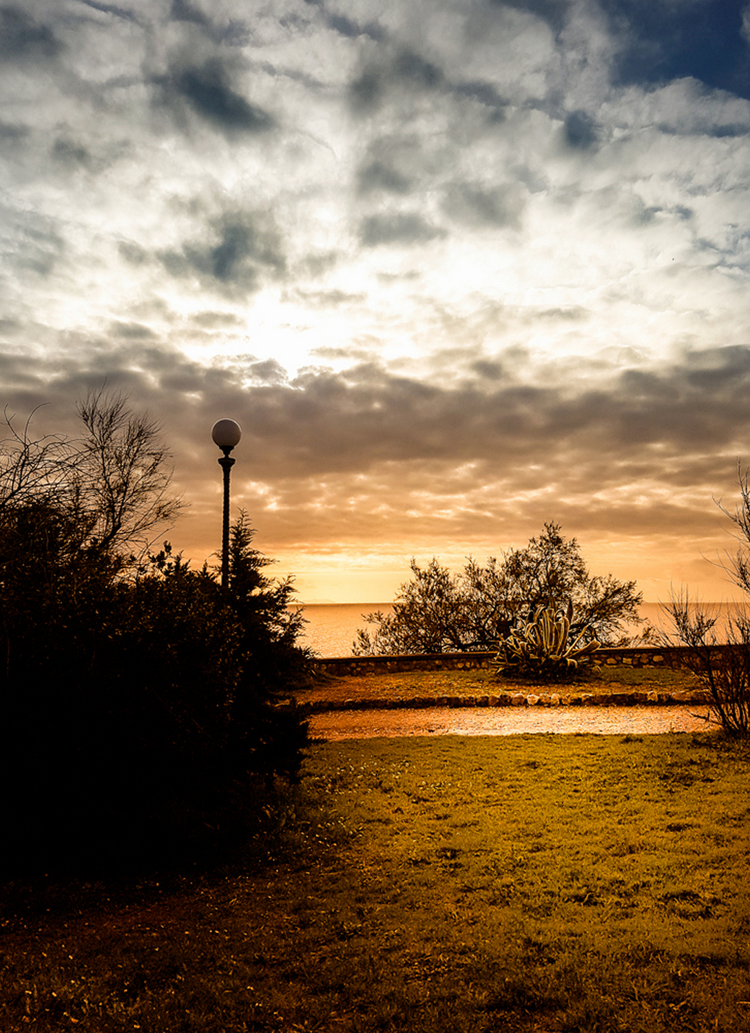 Evening by the sea...