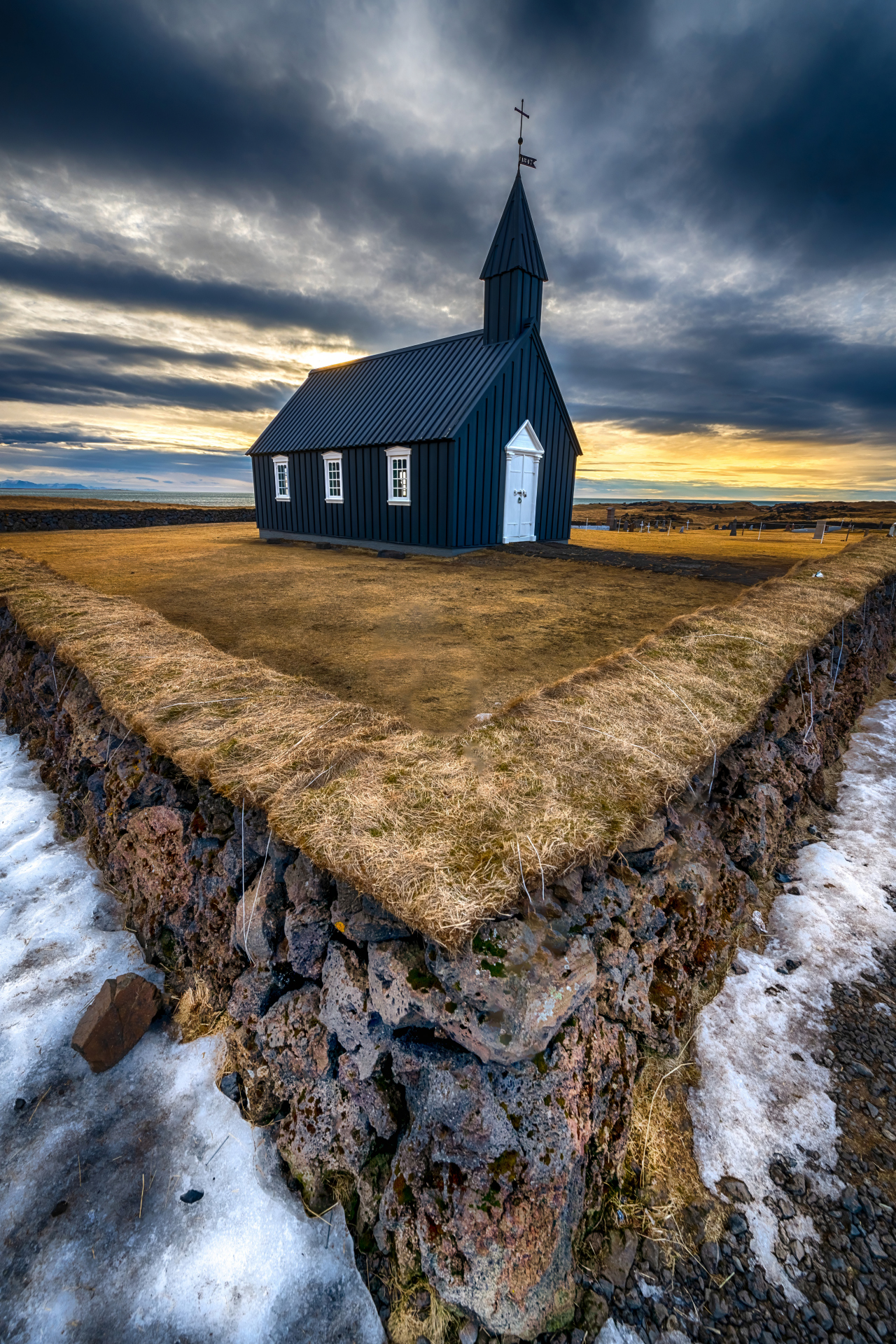 Chiesa Nera di Budir - (Búðakirkja) - Penisola di...