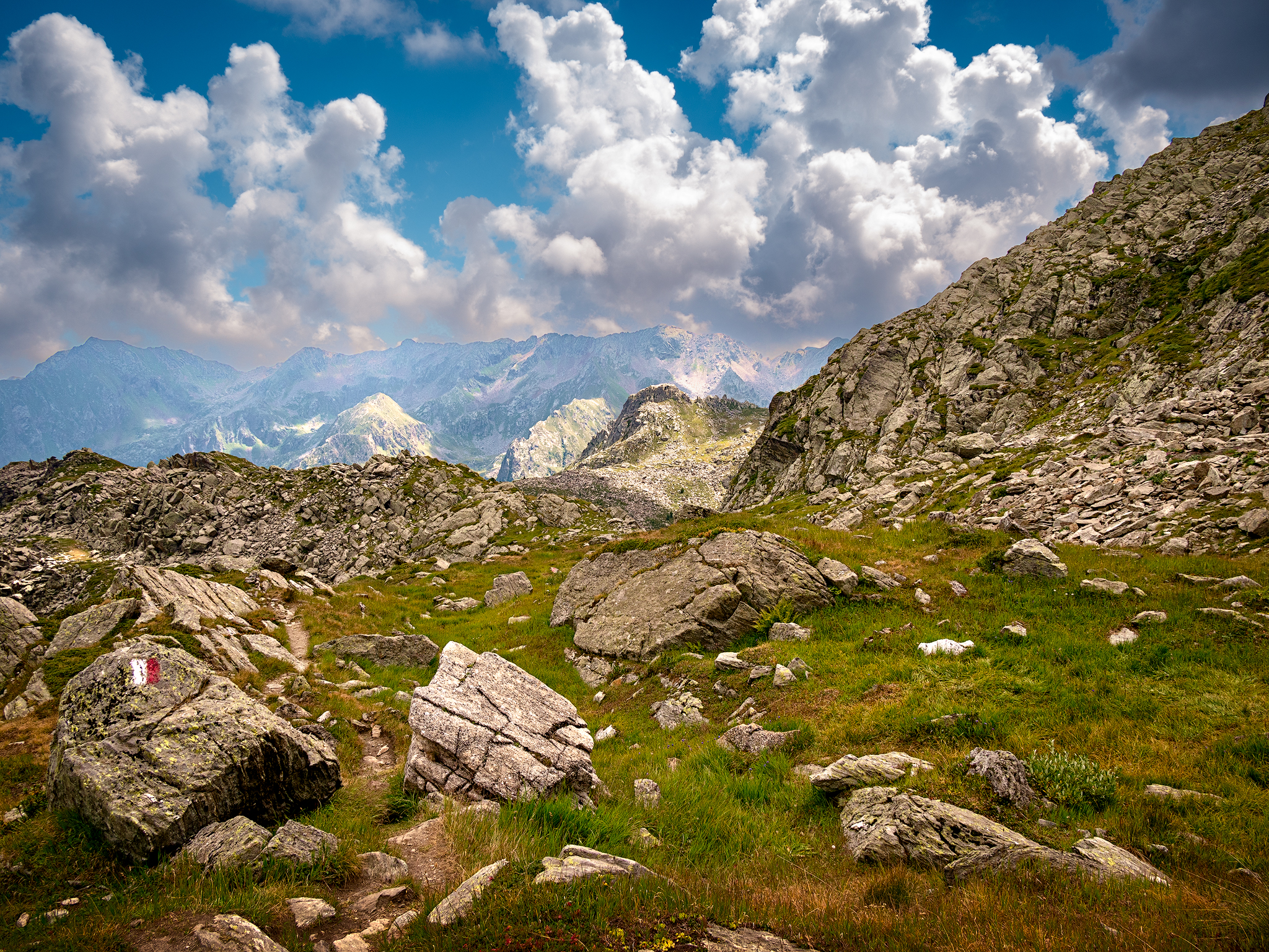 Dal Rifugio Sottile al Lago della Balma ..