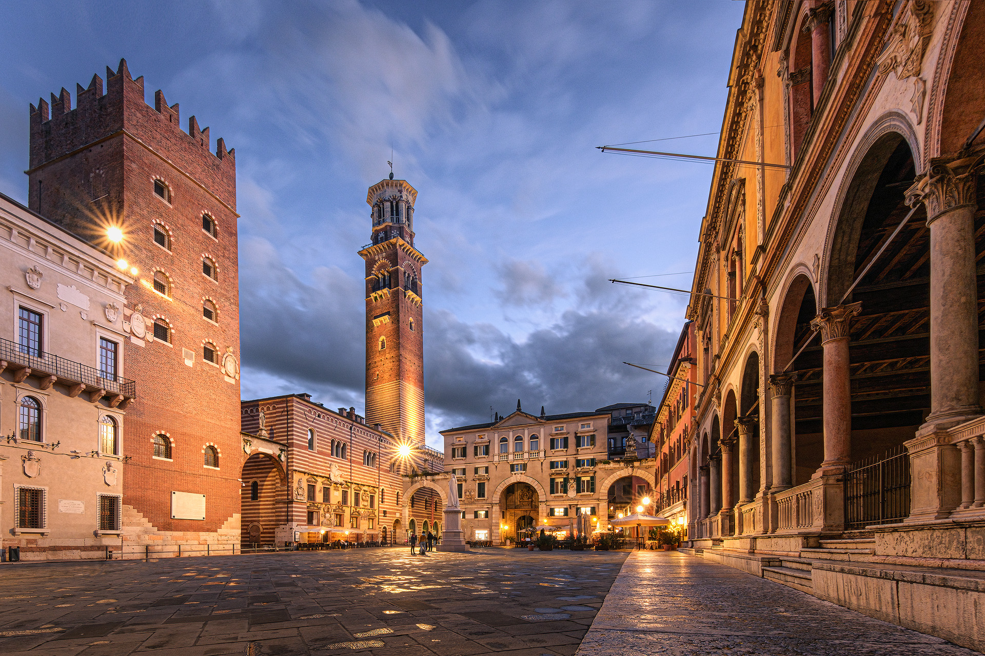 Verona Piacca Dante