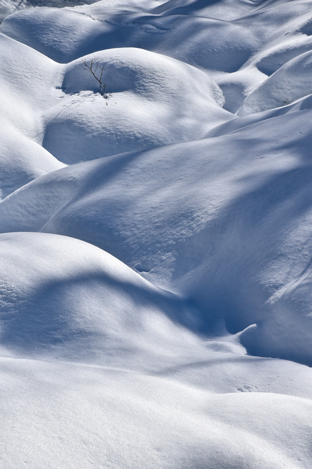 Between the waves ...