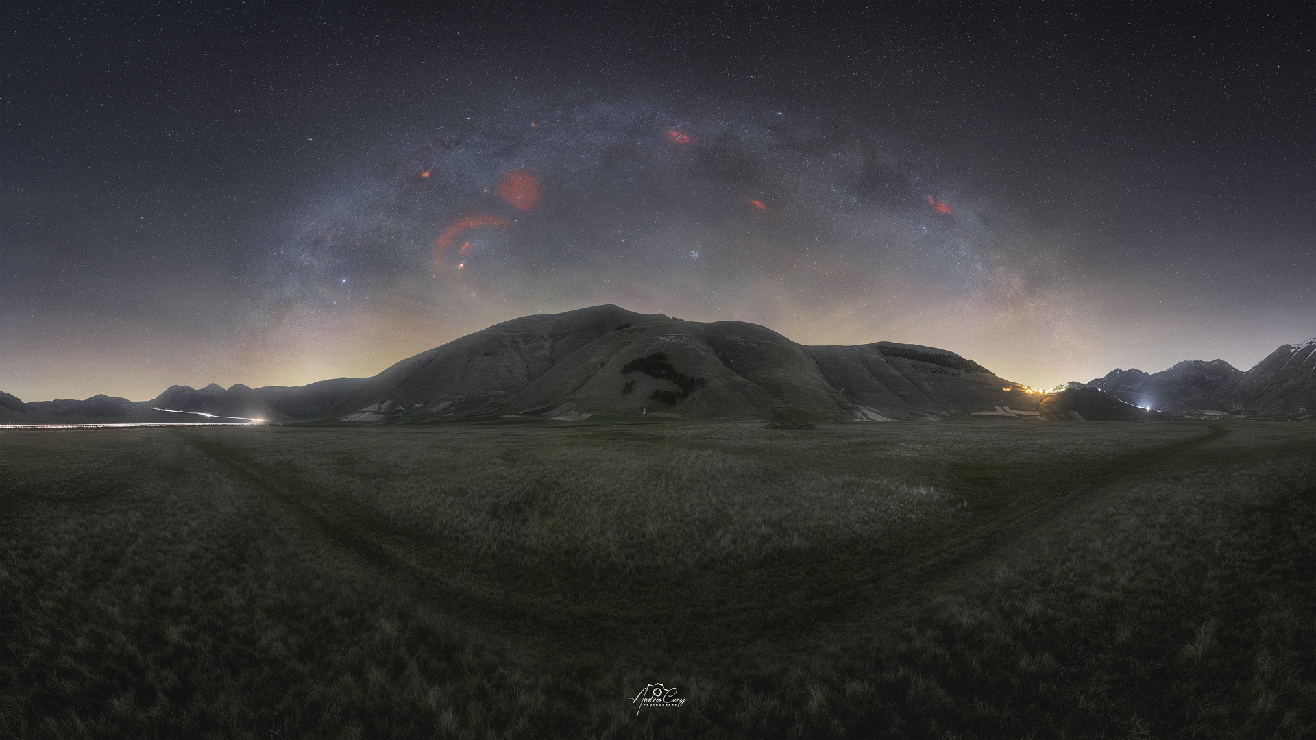 Winter Milky Way on the Castelluccio di Norcia plain
