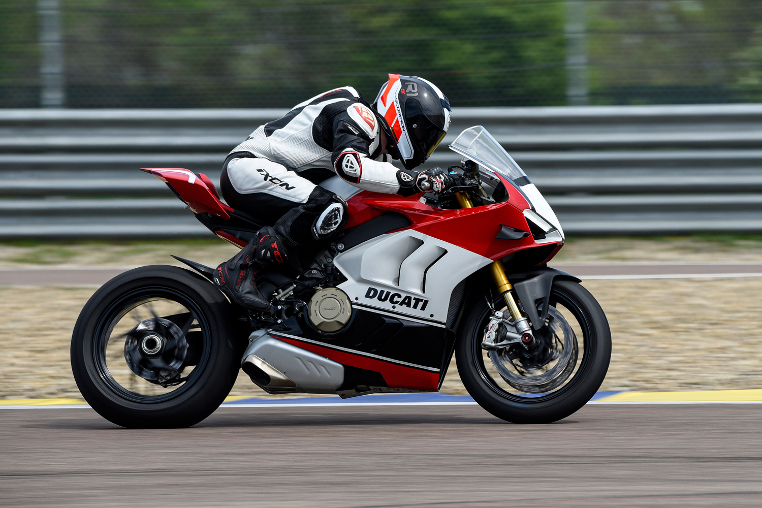Ducati Panigale V4s
