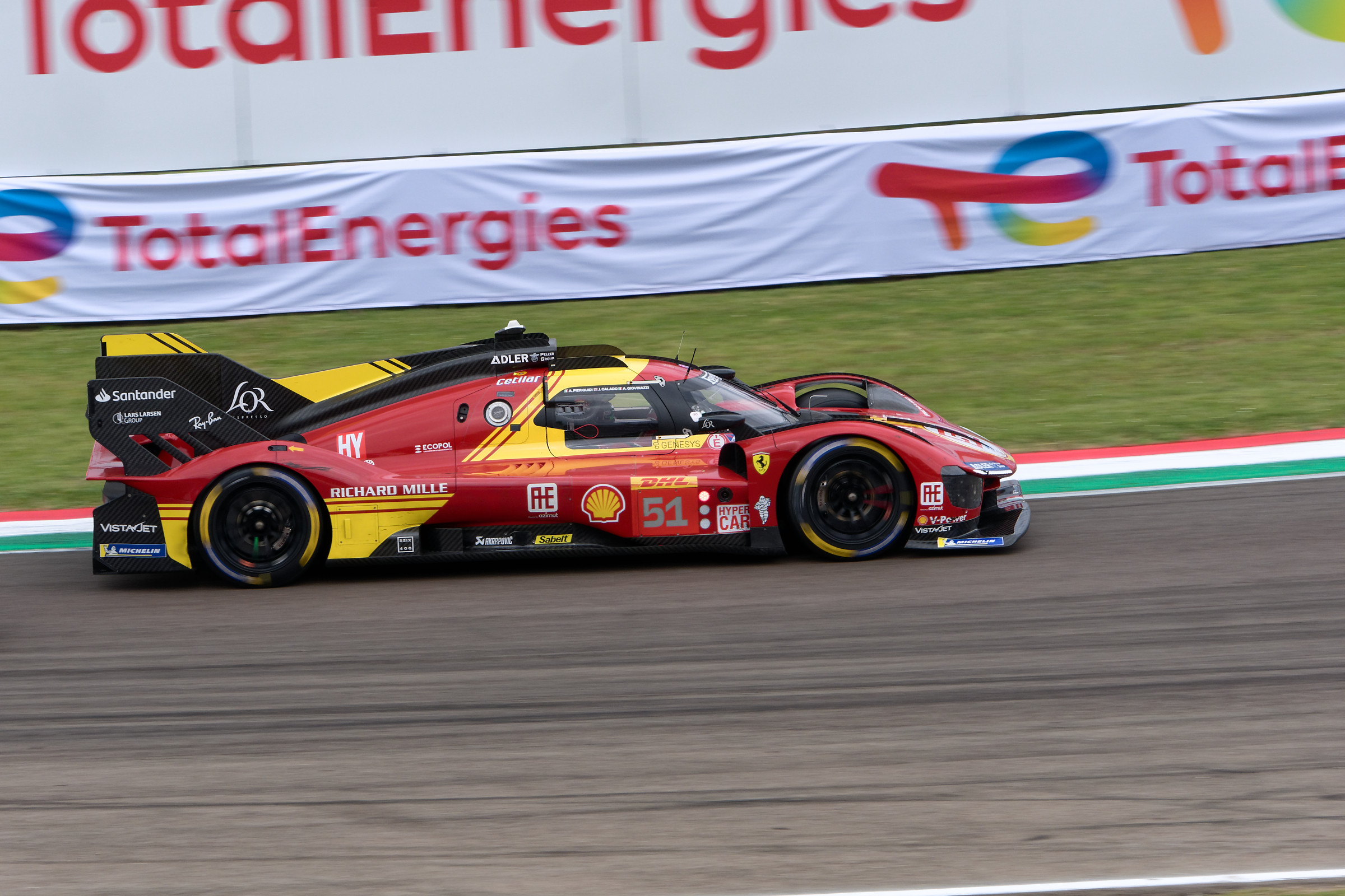 Ferrari 499p #51 panning