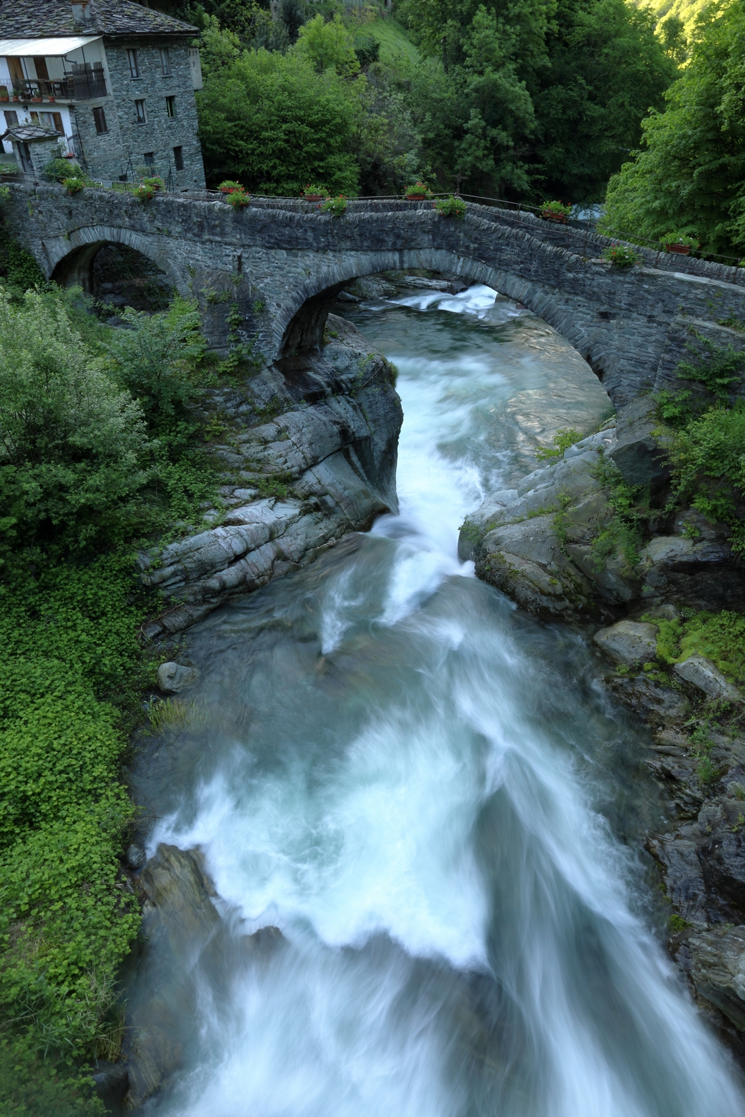 Ayasse stream in Pontboset