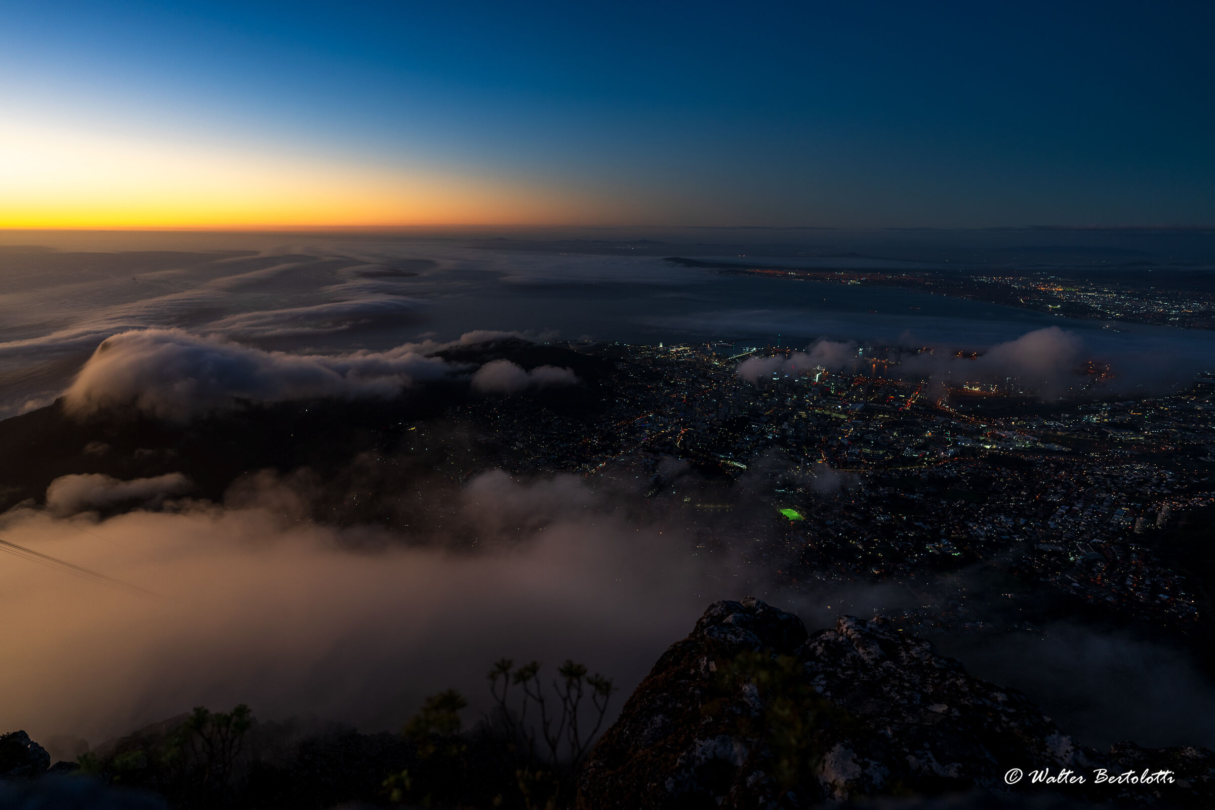 tramonto su Cape Town dalla table mountain