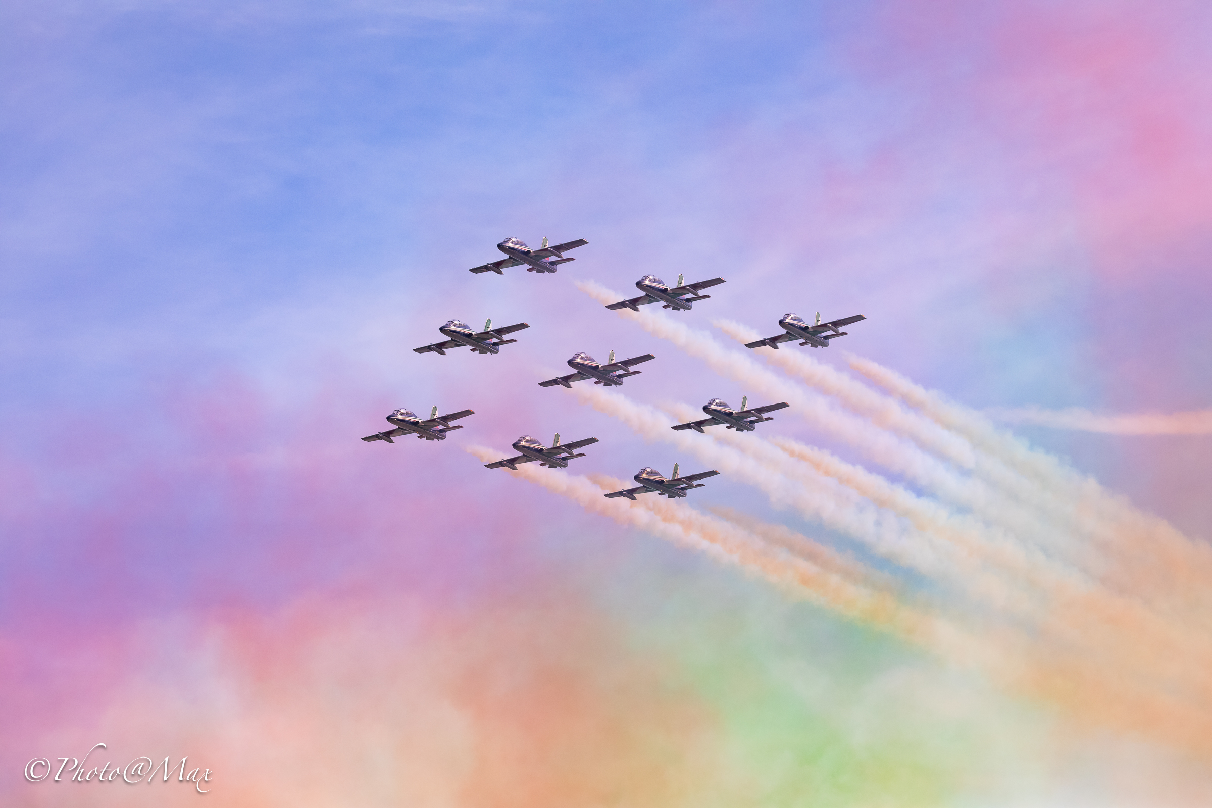 Particles of tricolor in the sky