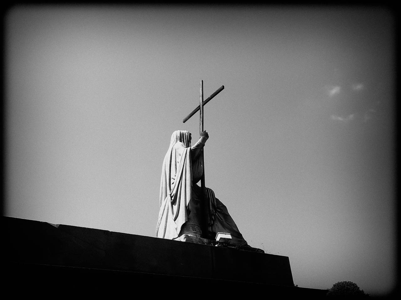 La Gran Madre e uno :) dal cielo da parte di...