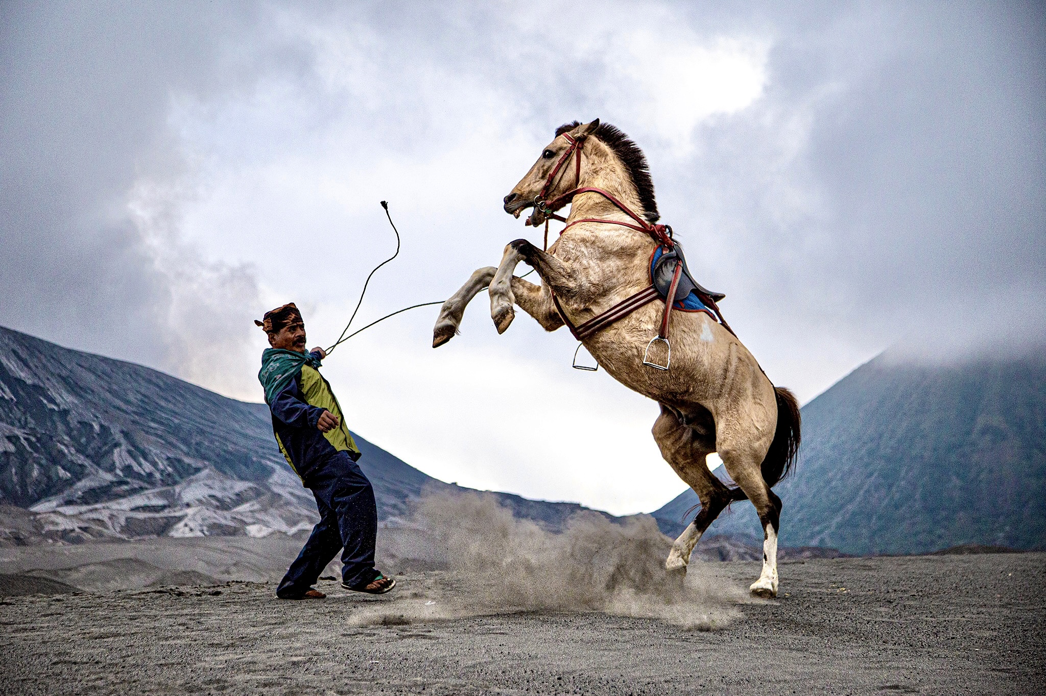 Domingo.. La furia del Bromo ..
