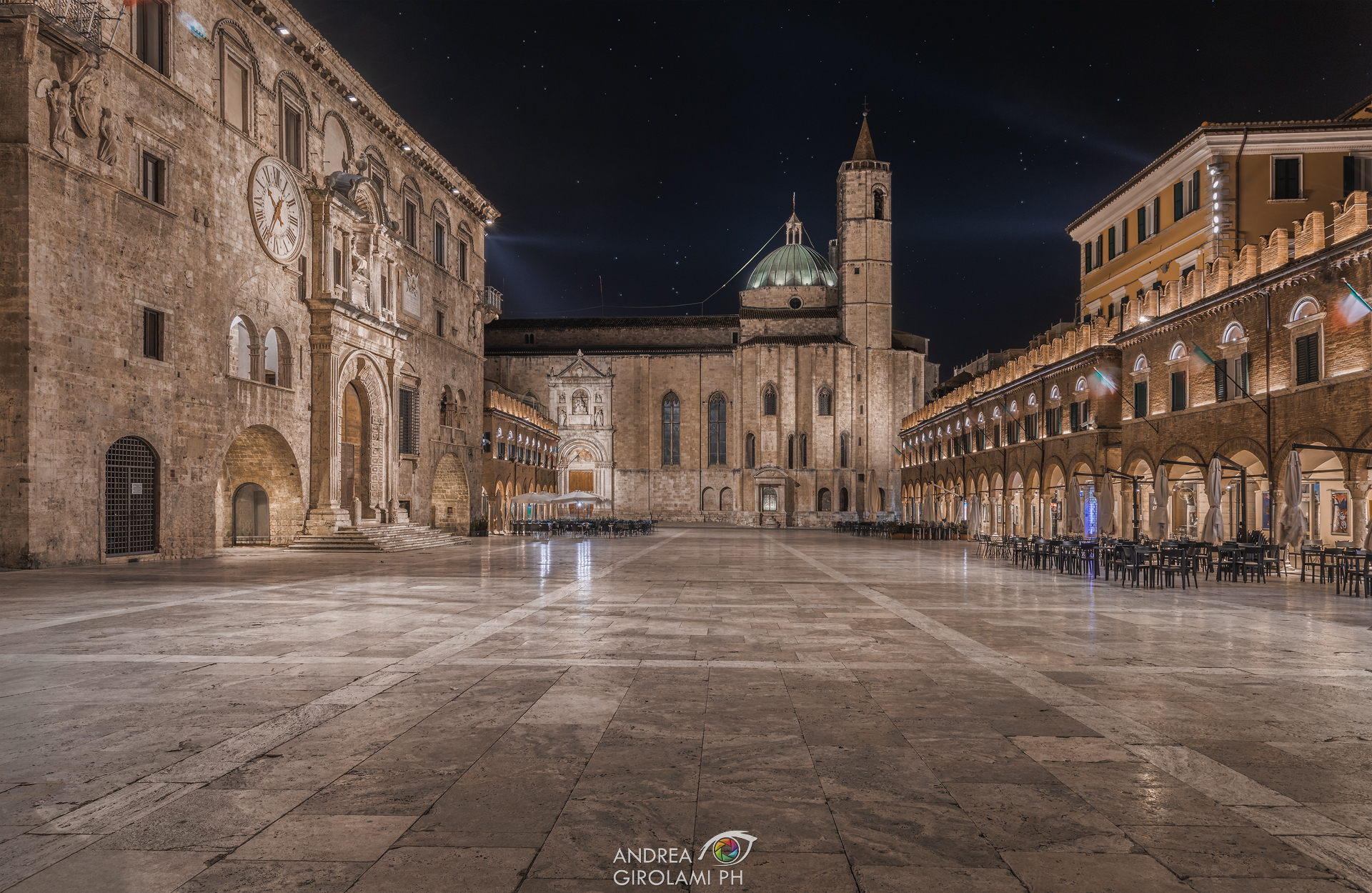 Ascoli Piceno - Piazza del Popolo, il Salotto d'Italia