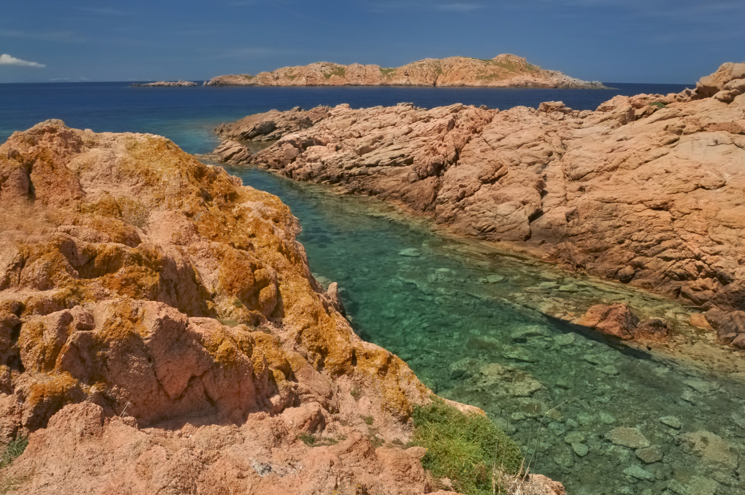Isola Rossa - Trinità d' Agultu e Vignola
