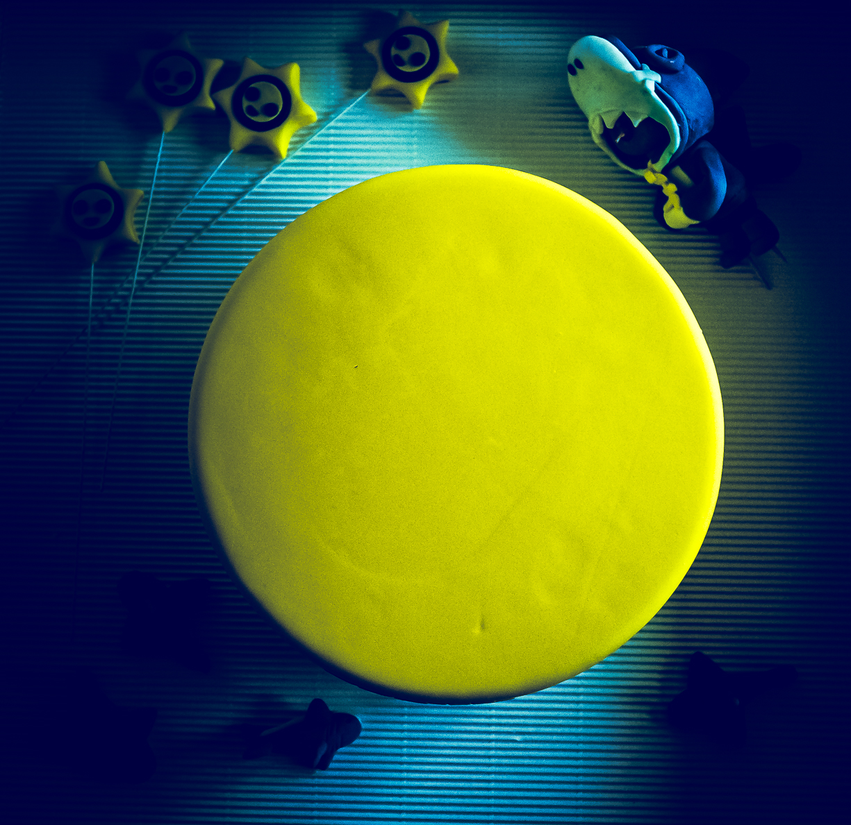 Mooncake and decorations