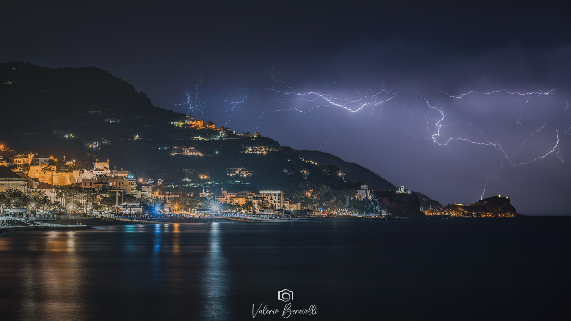 Fulmini a Finale Ligure