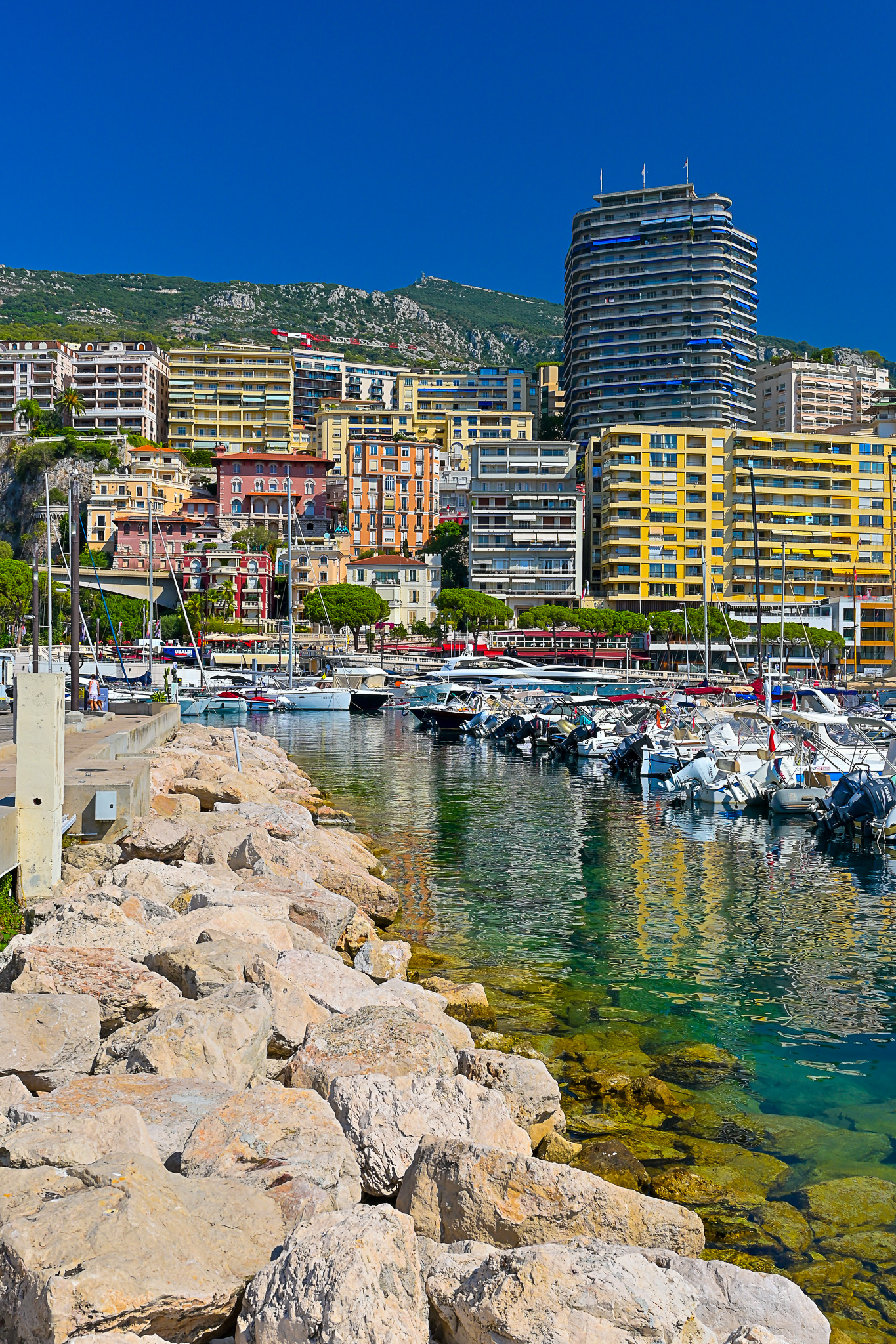 Montecarlo porticciolo1