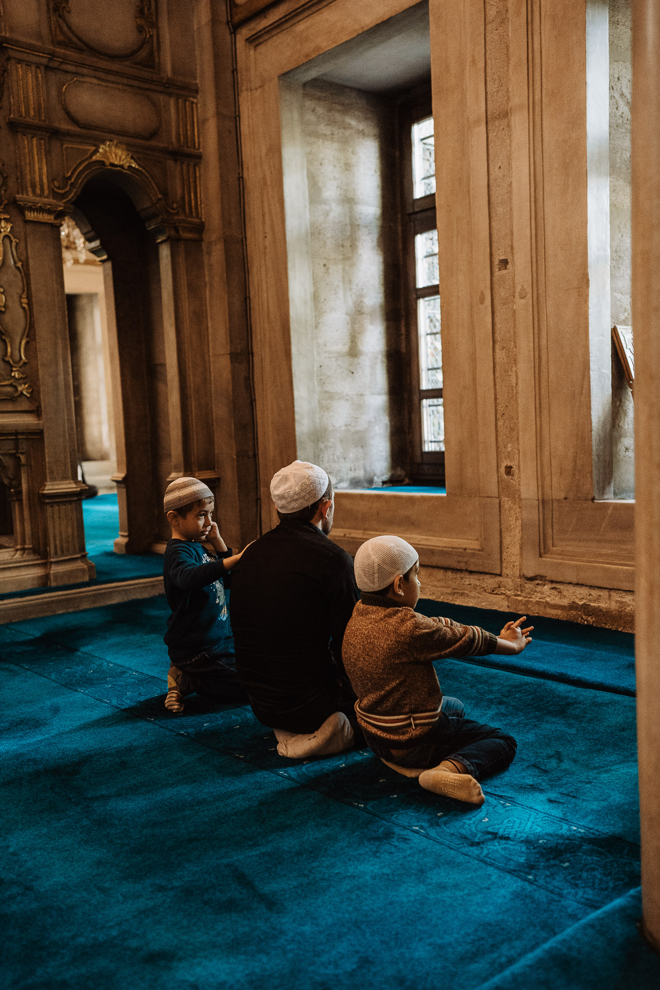 Family in prayer