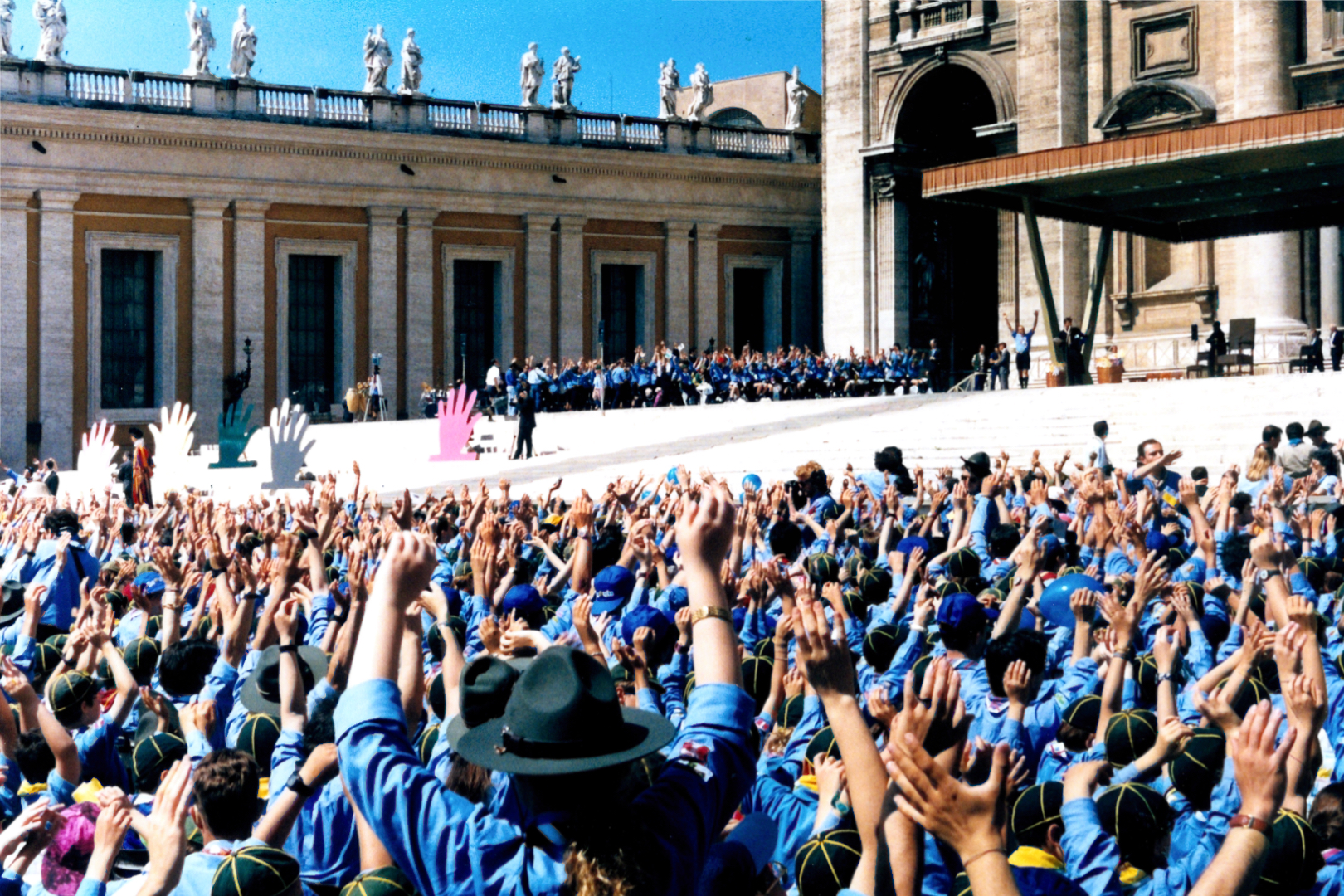Let's Give the Pope a Hand -1995