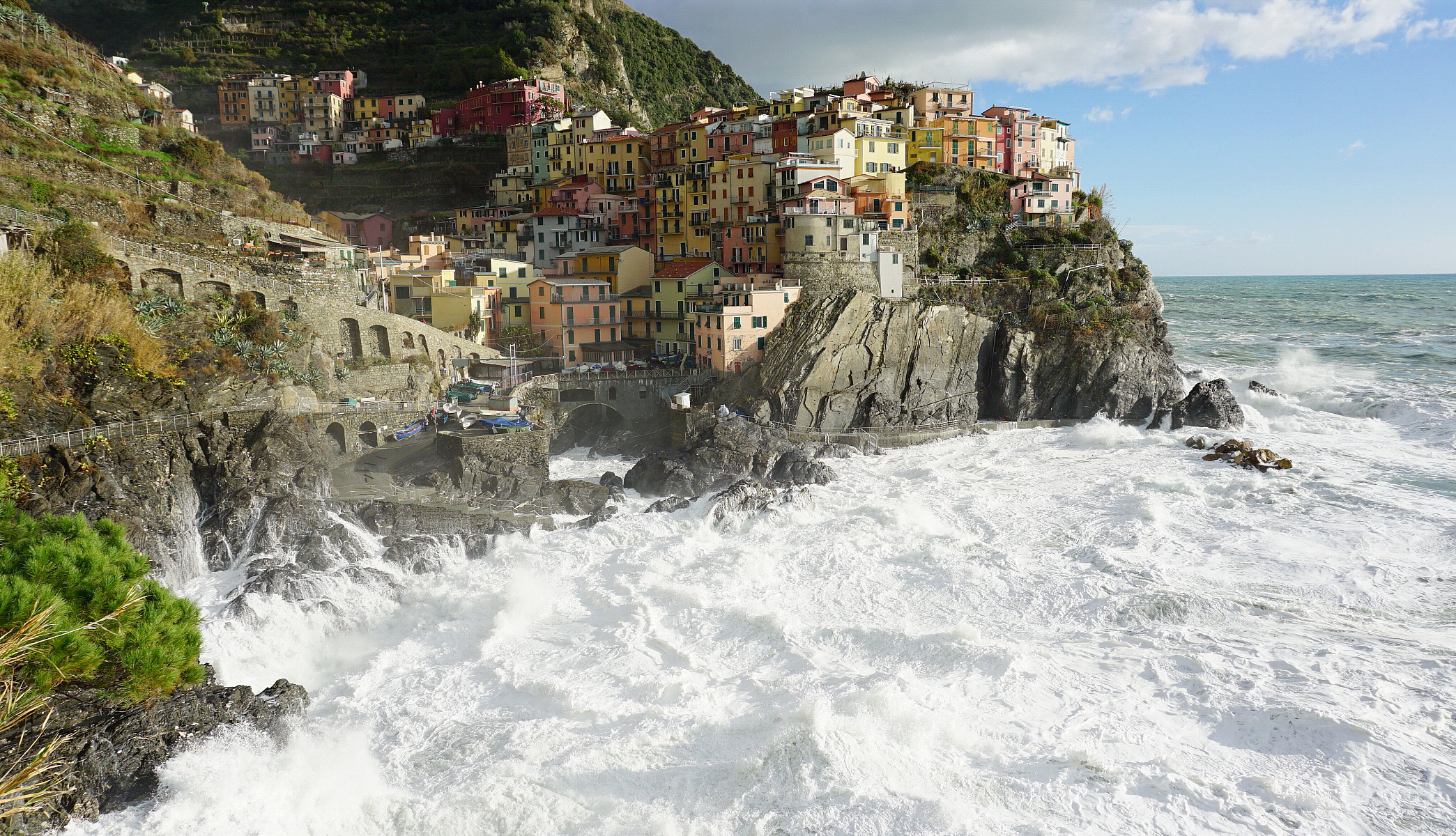 In un mare di panna!(Manarola)