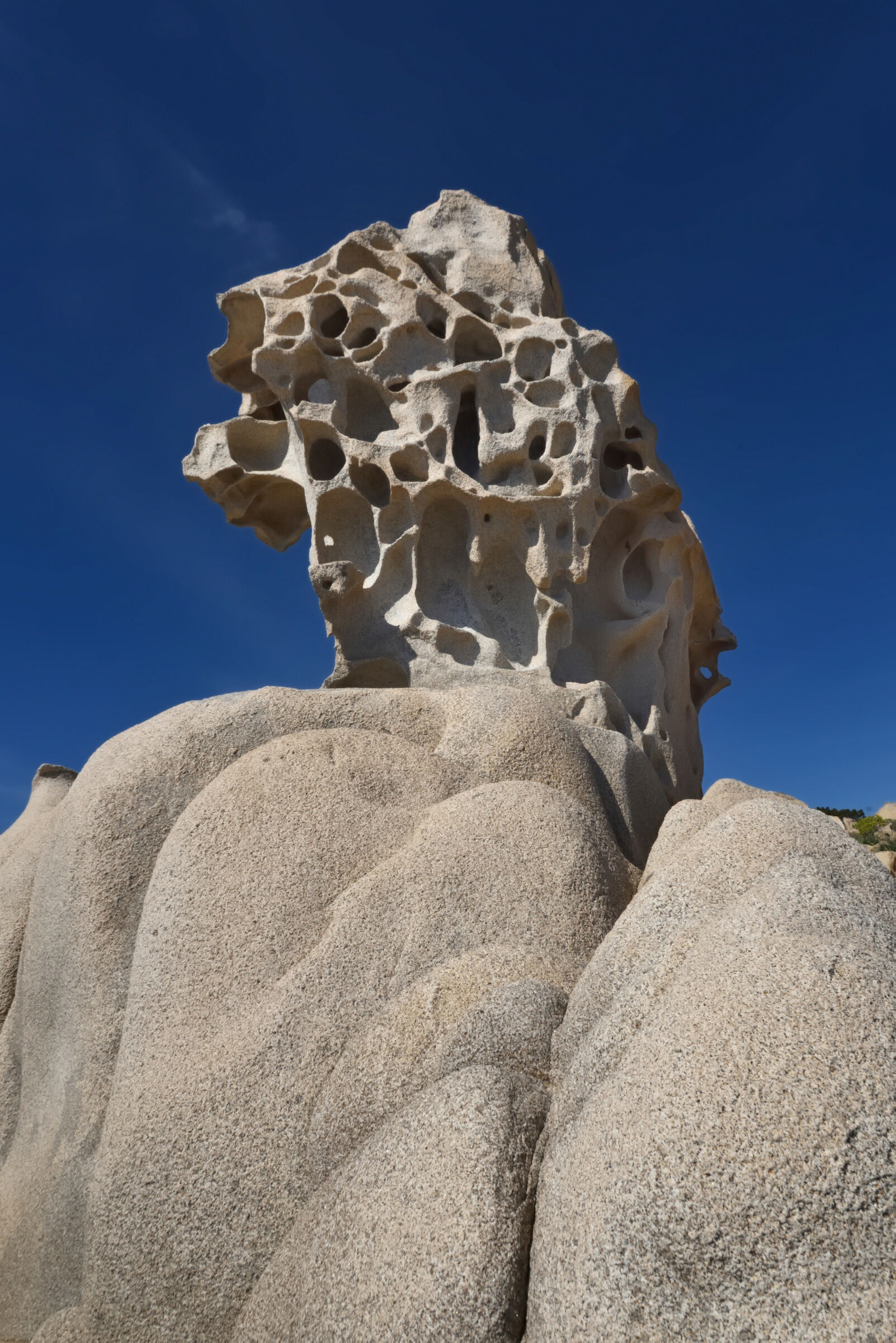 Walking among the granites of Sardinia ...