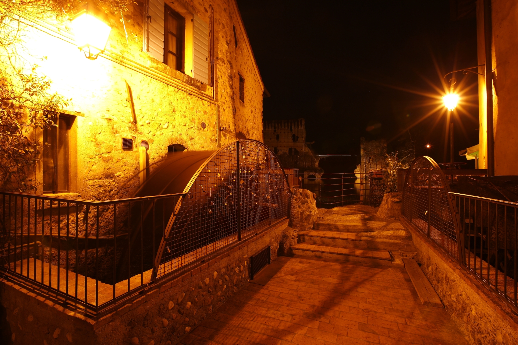 Hamlet, the blades of the old mills