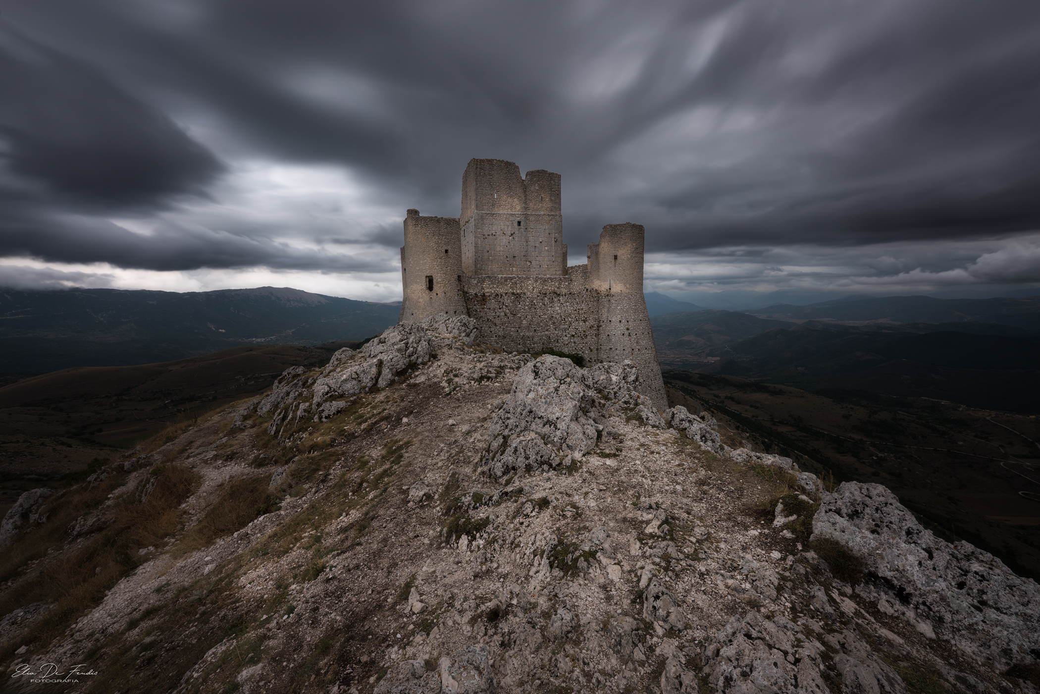 Rocca Calascio in dark mood