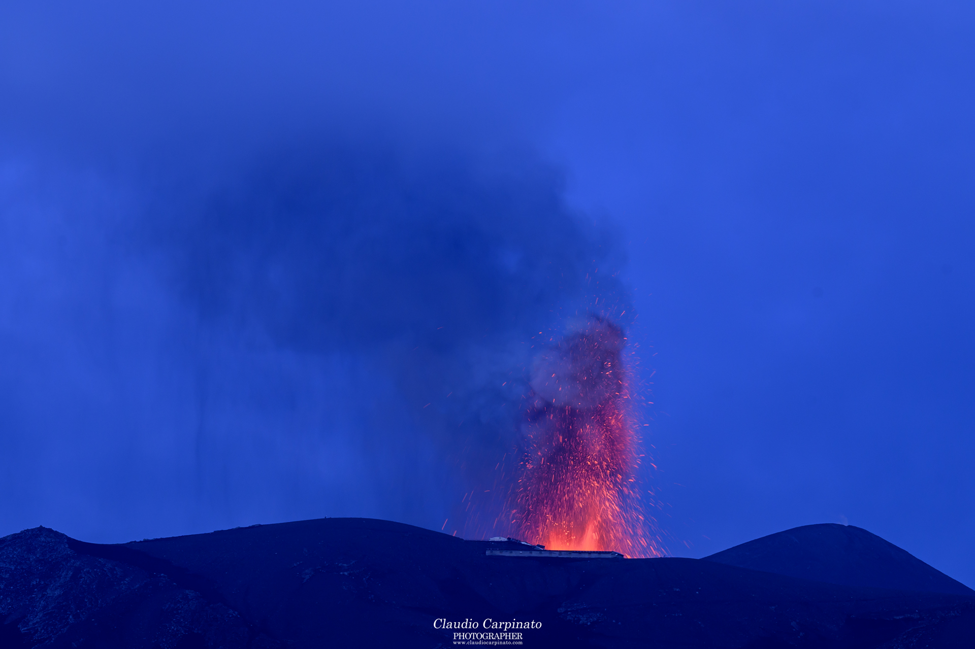 Etna, Parossismo dalla Voragine 23.07.2024