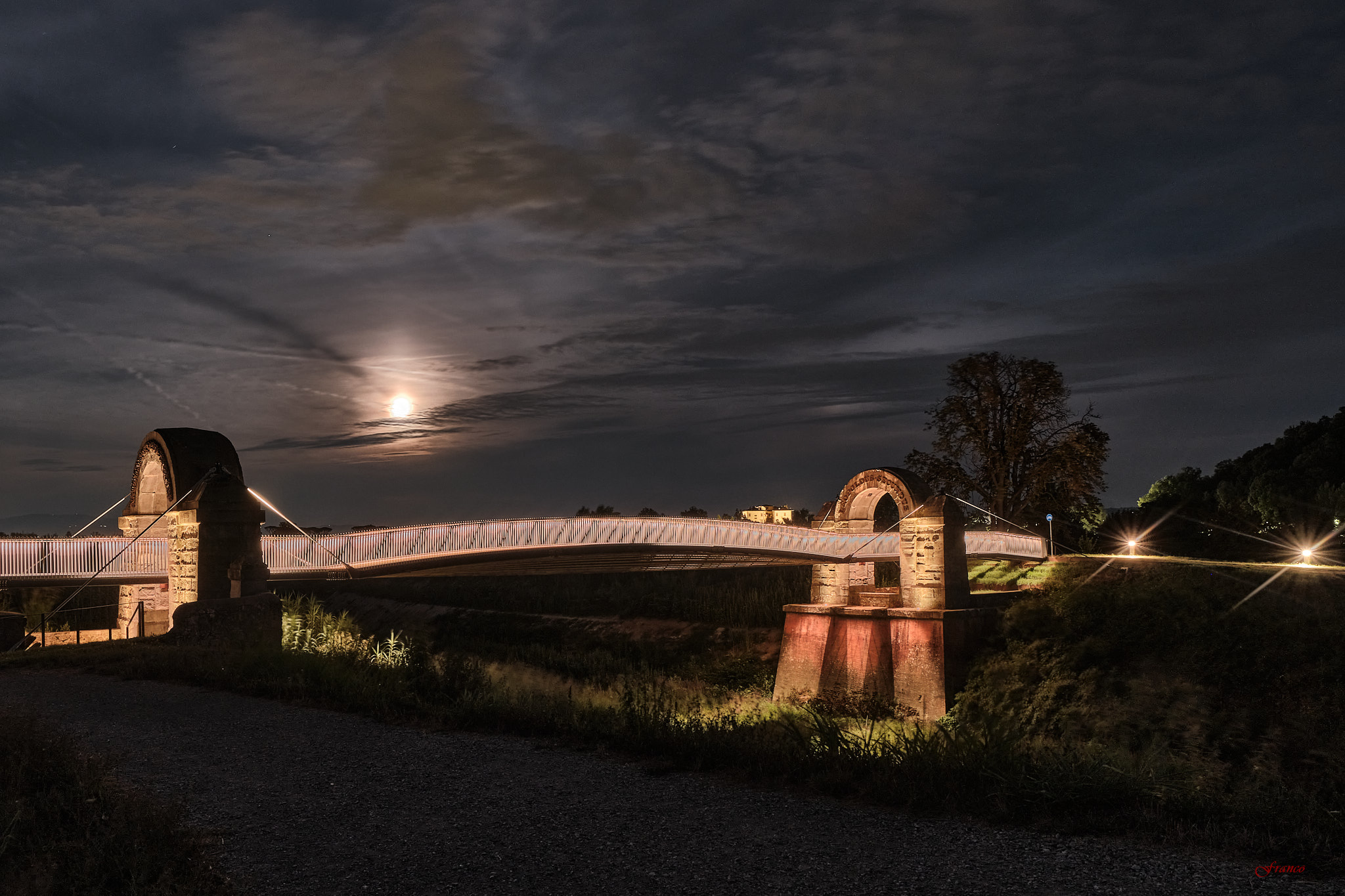 The Manetti Bridge