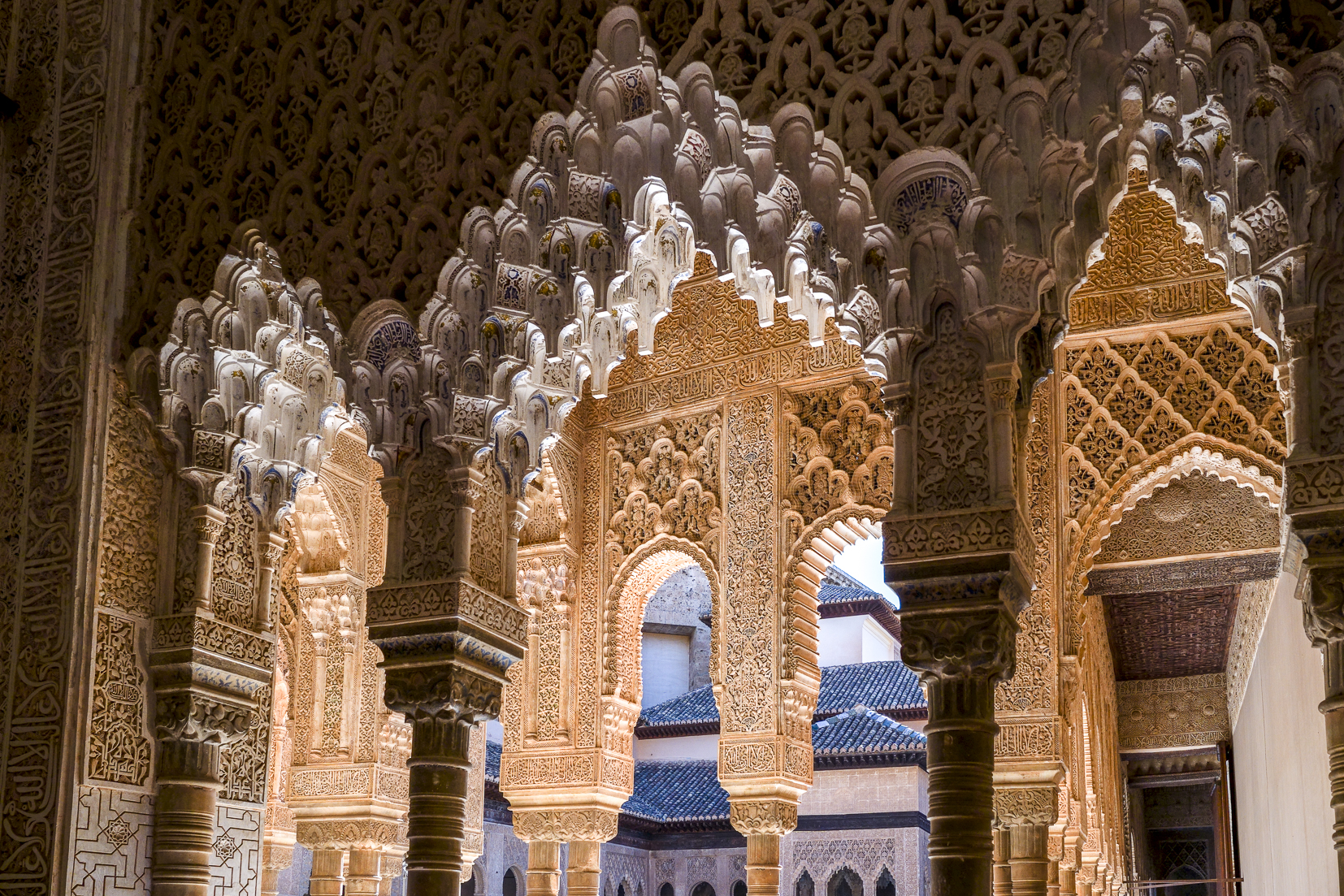 Il patio arabo dell'Alhambra