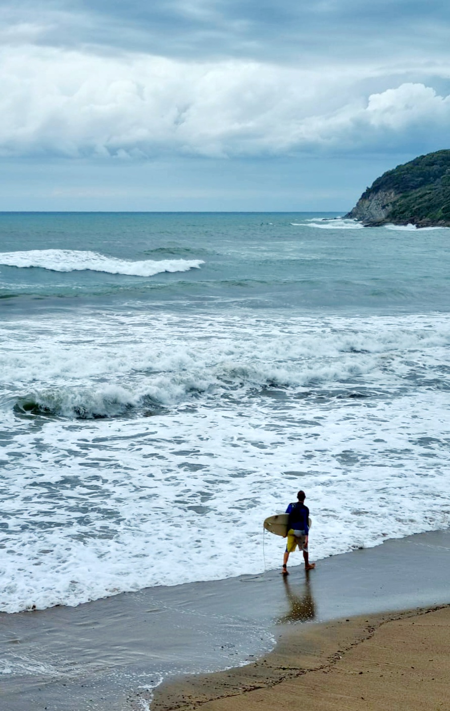 L'uomo  è il surf