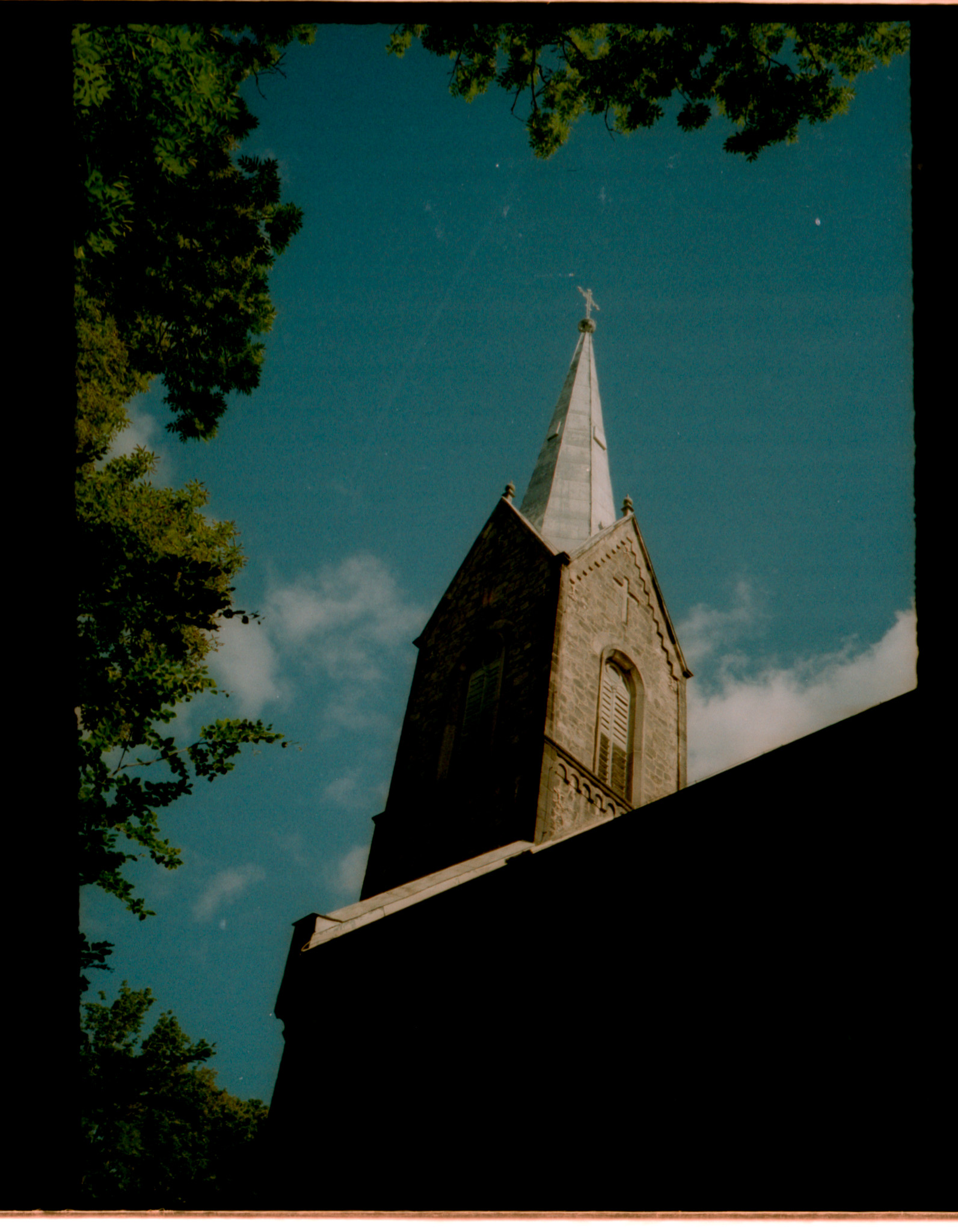 Pentax 17 + Kodak_ColorPlus_160