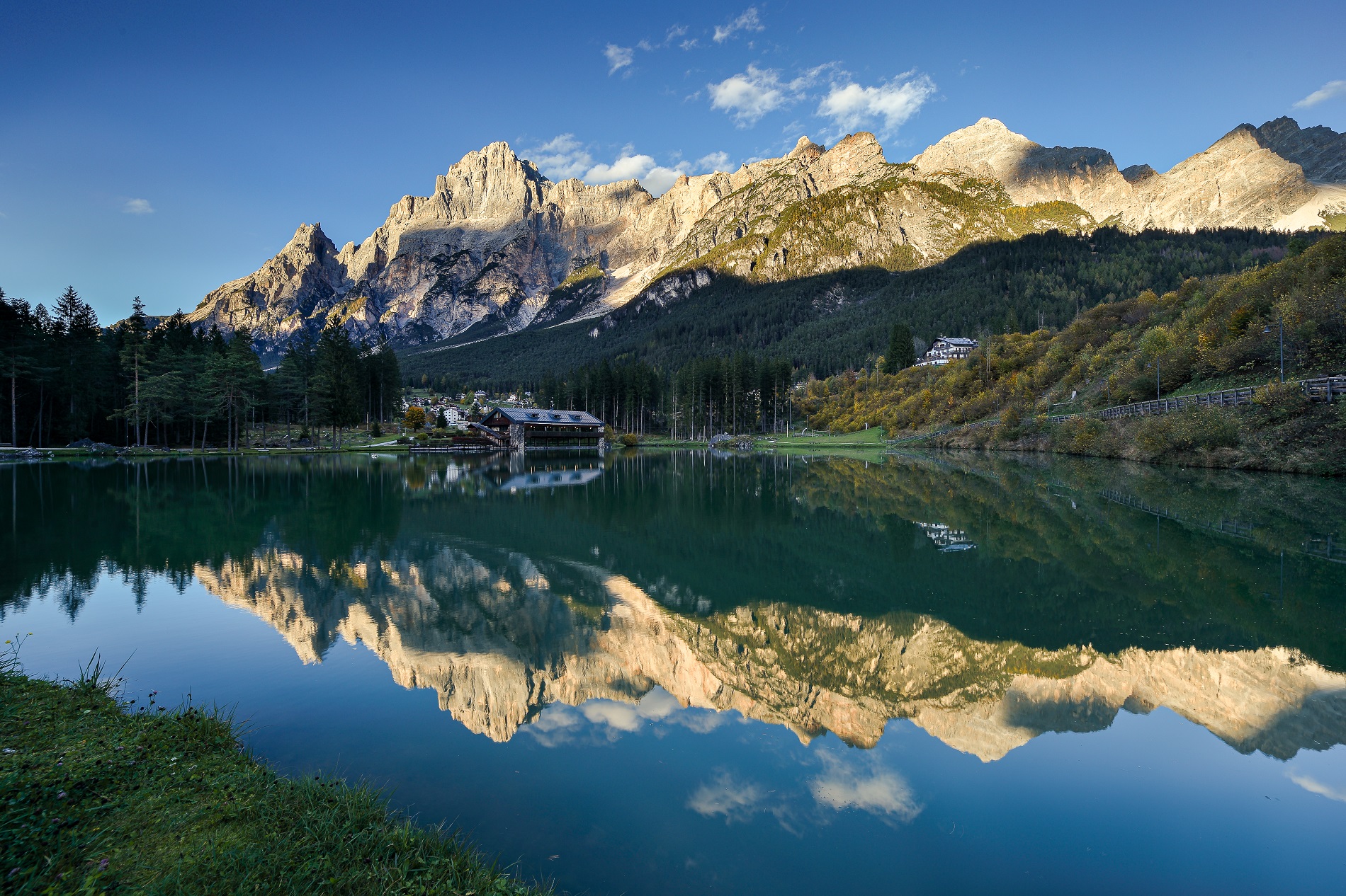 Dolomite reflections