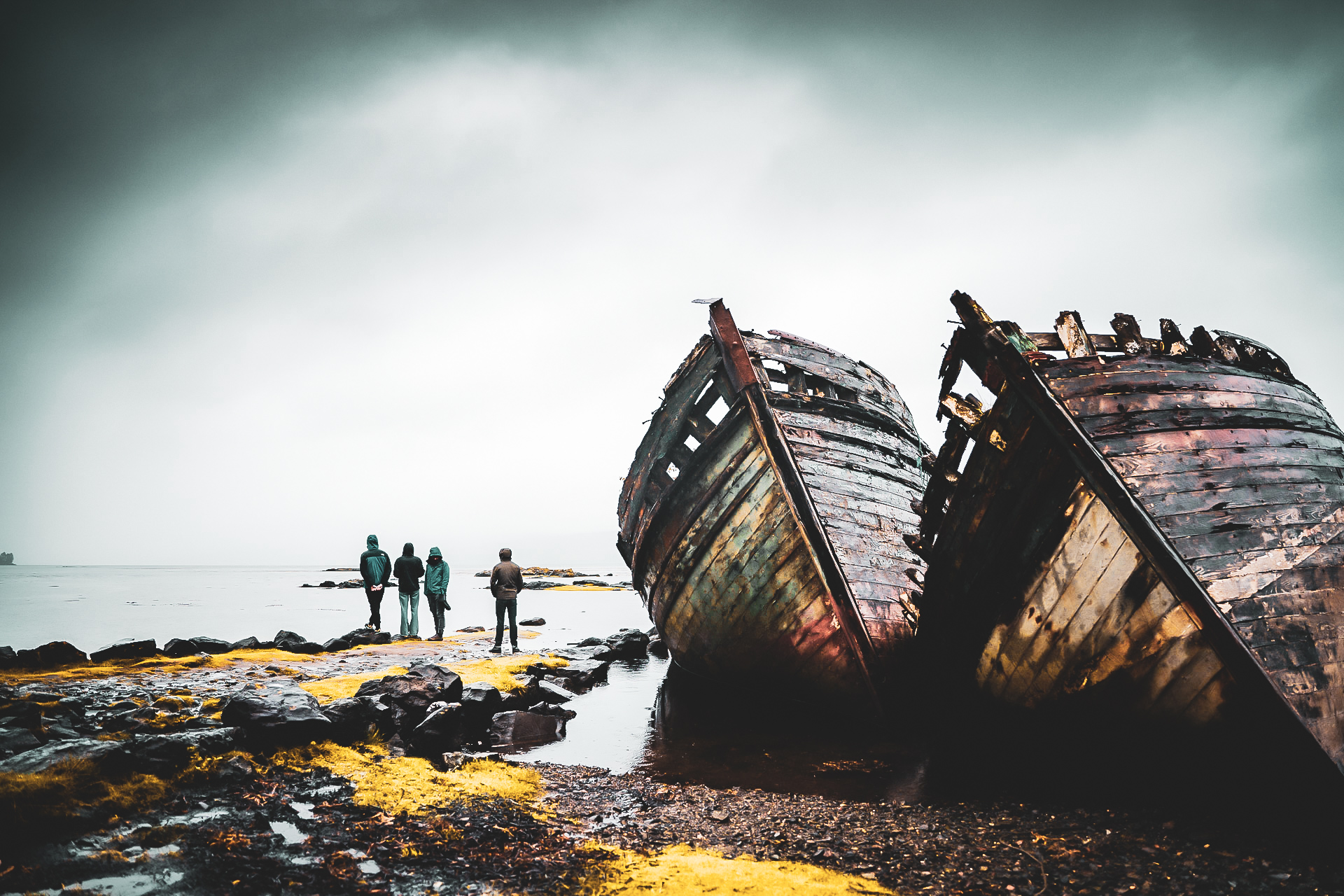 Salem boats