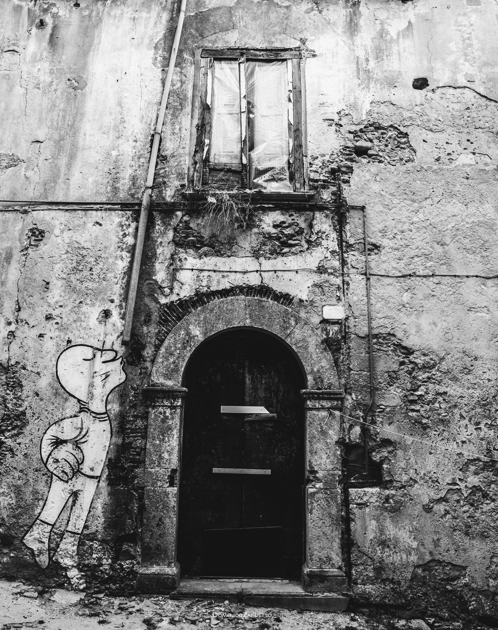 Among the policemen of old Cosenza