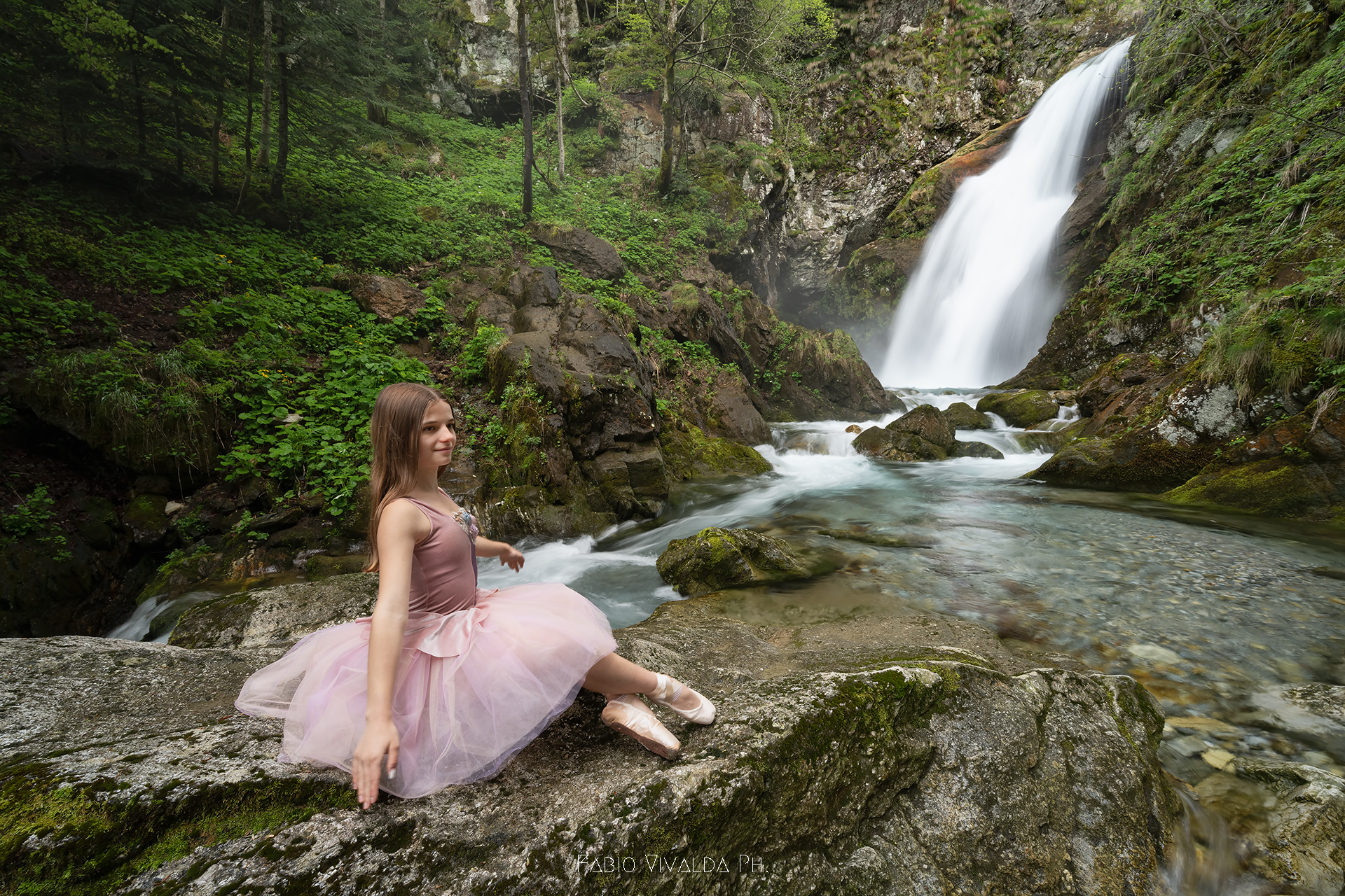 Lucrezia at the Gias Fontana waterfall