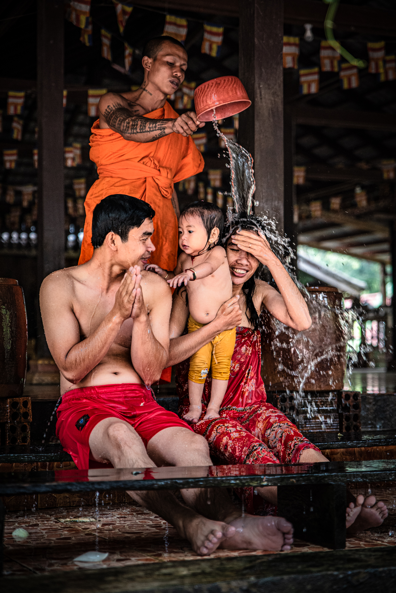 Water blessing. Cambogia, Gen 2019