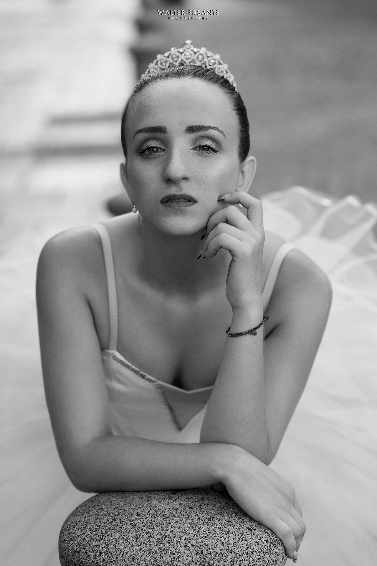 Simona