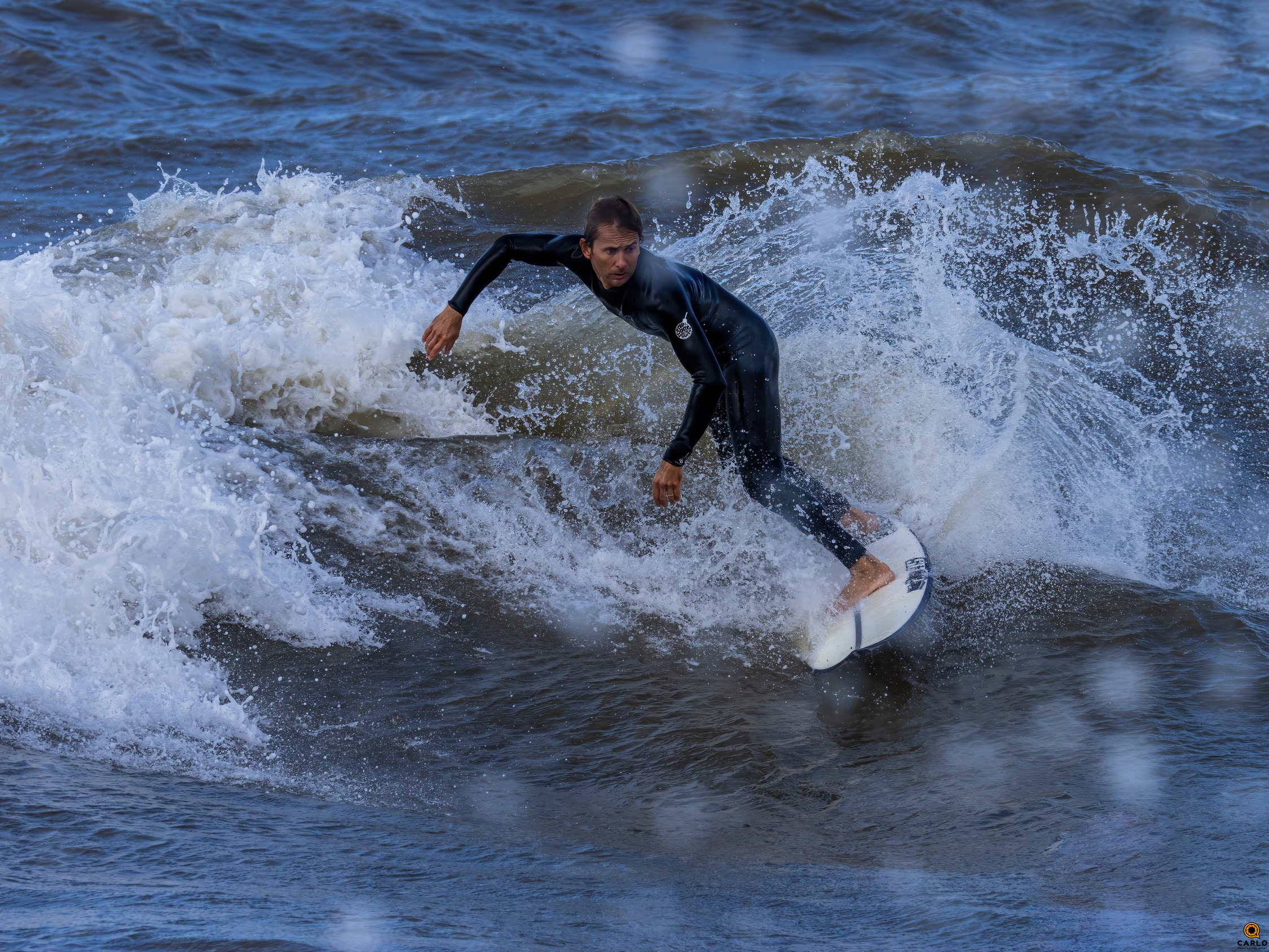 Surfing in Viareggio