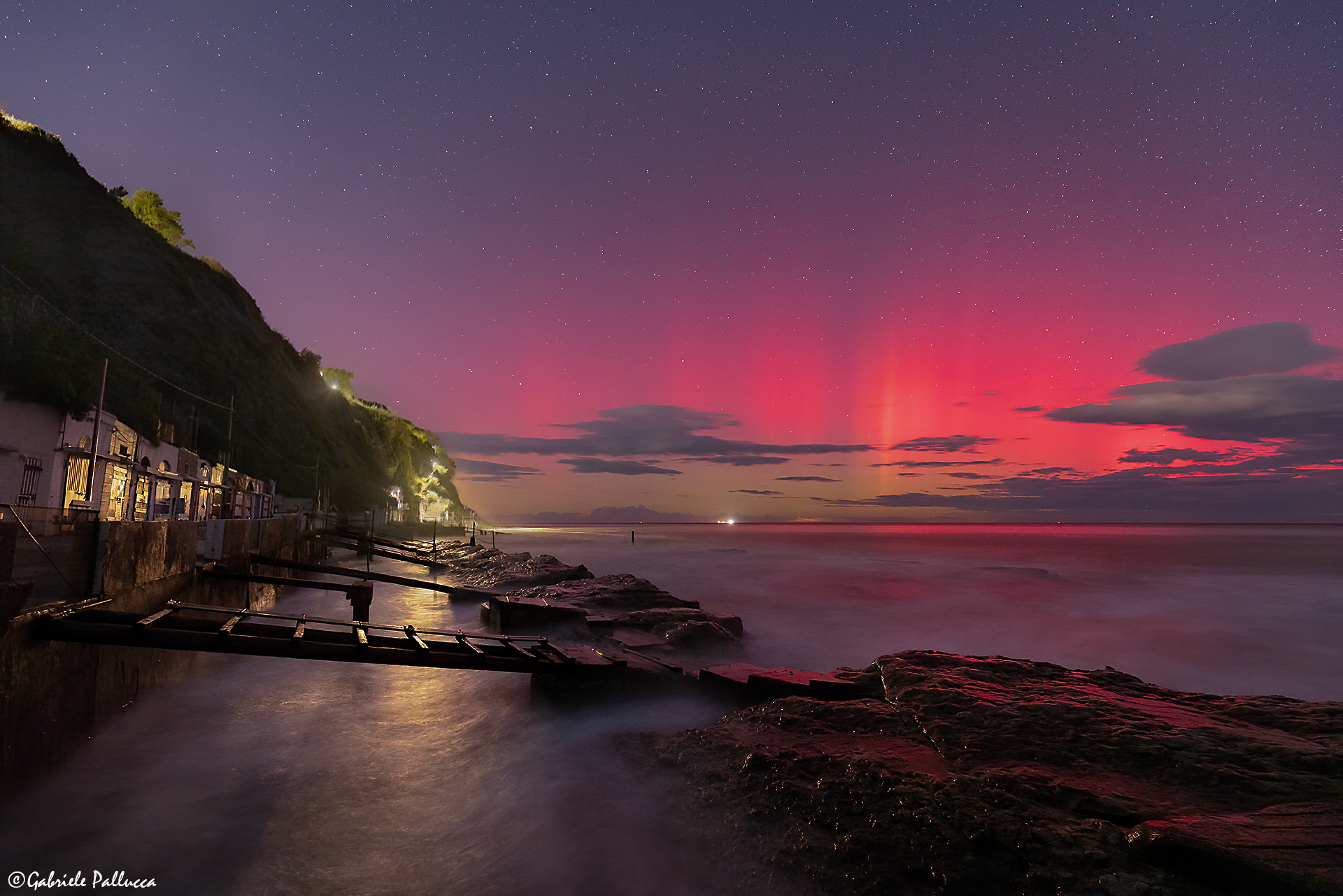 Last night's aurora/SAR filmed from Ancona