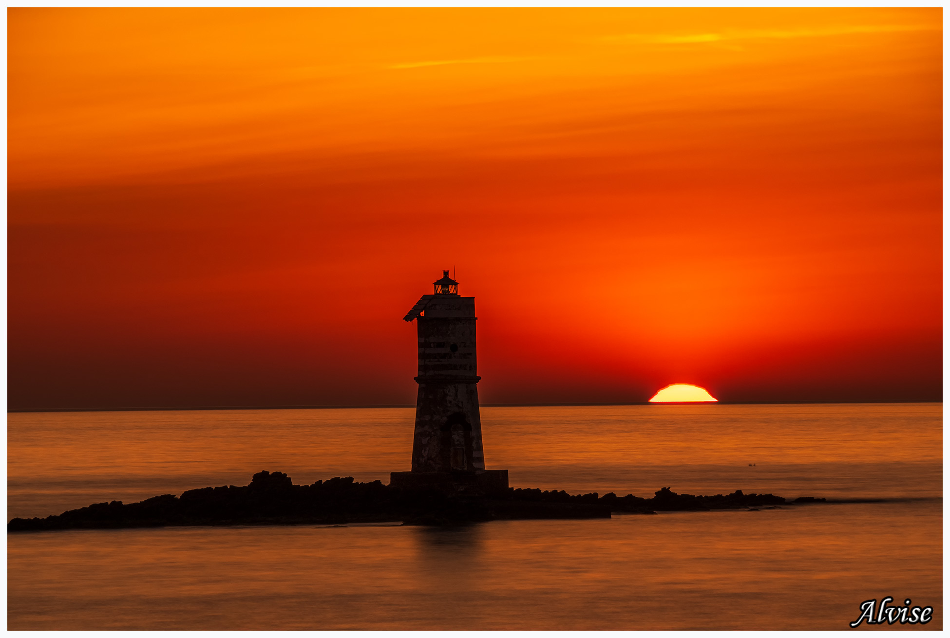 Mangiabarche Lighthouse