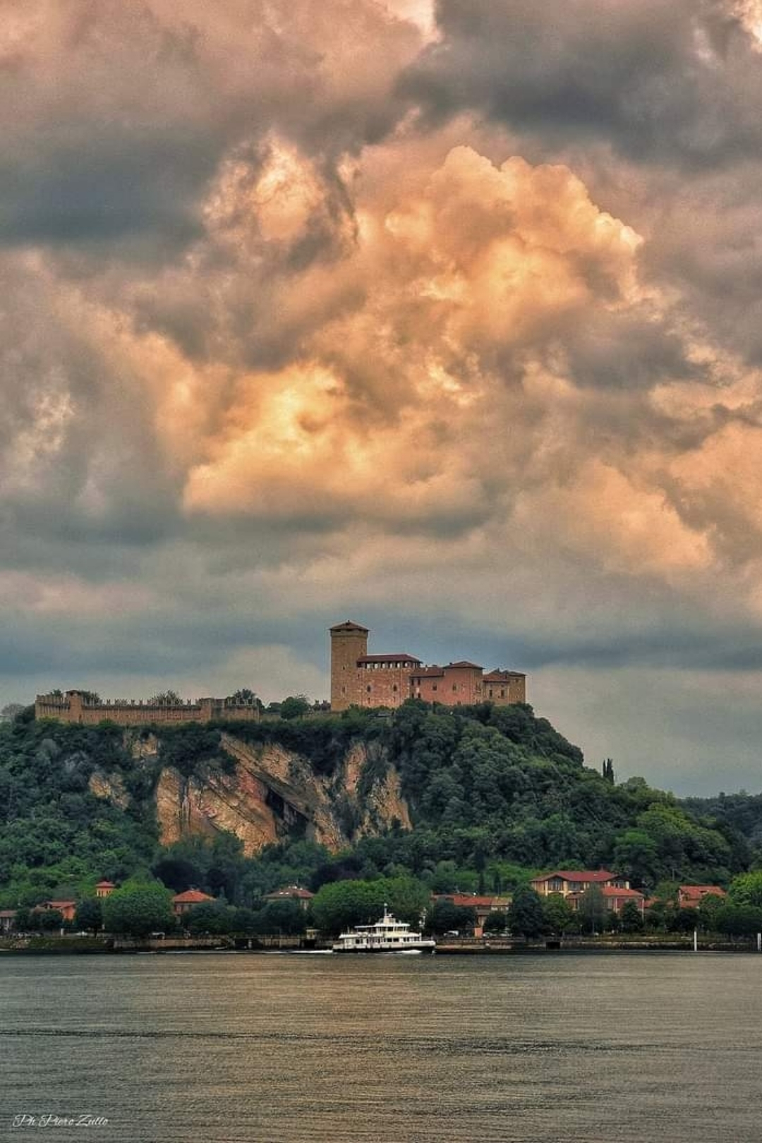 The castle of Angera