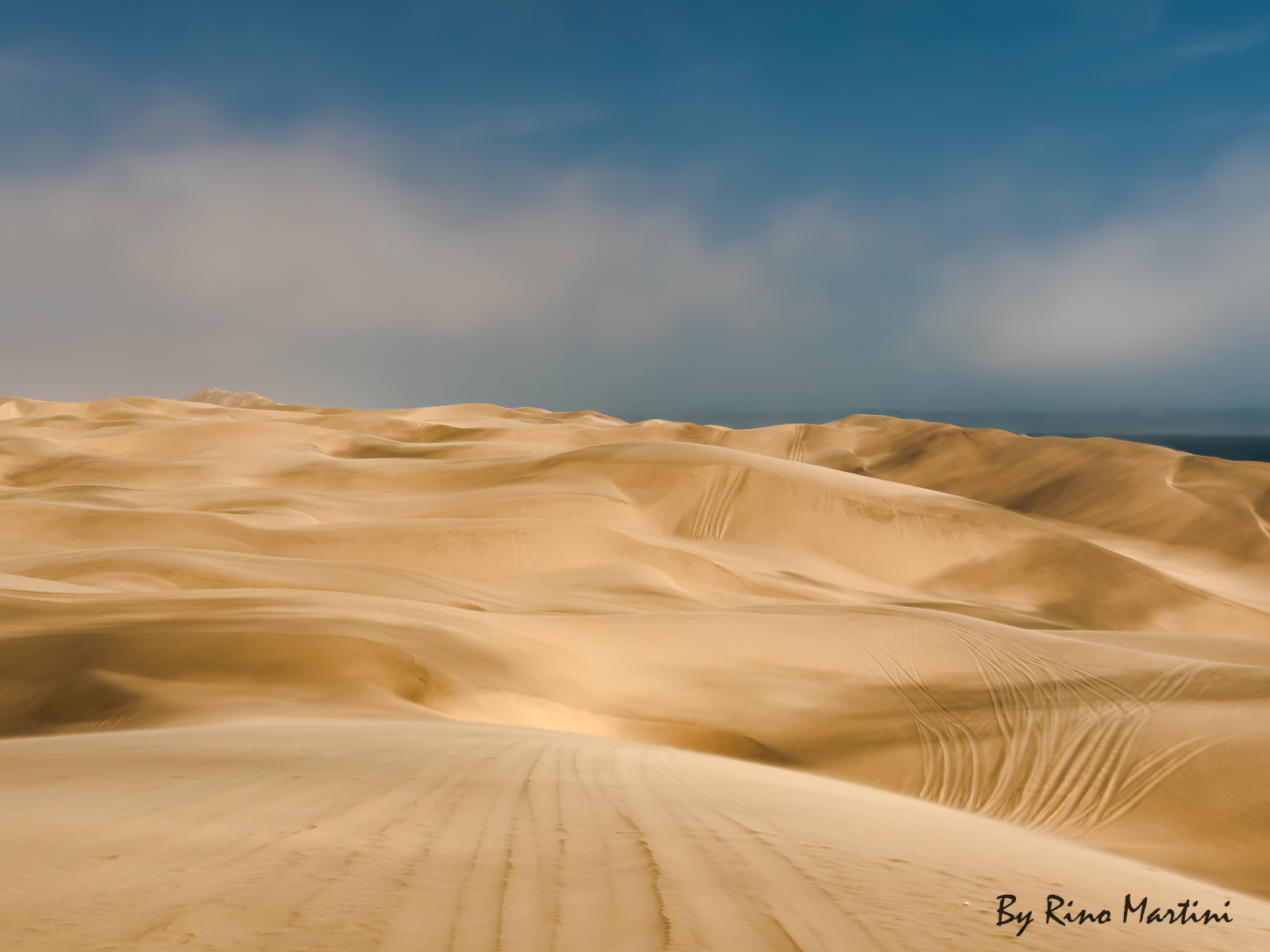 Sandwich Harbour : the dunes