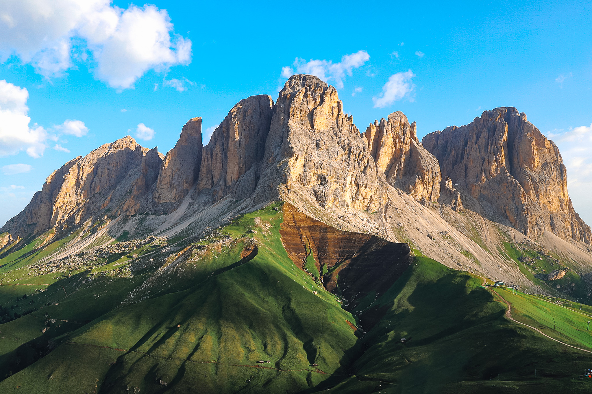 Abbracciando il Sassolungo